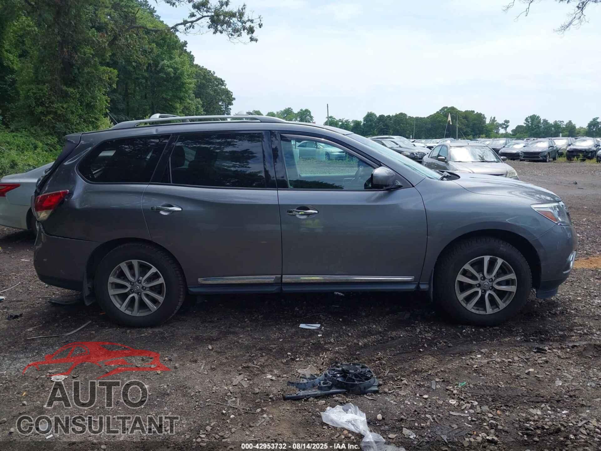 NISSAN PATHFINDER 2015 - 5N1AR2MM1FC648968