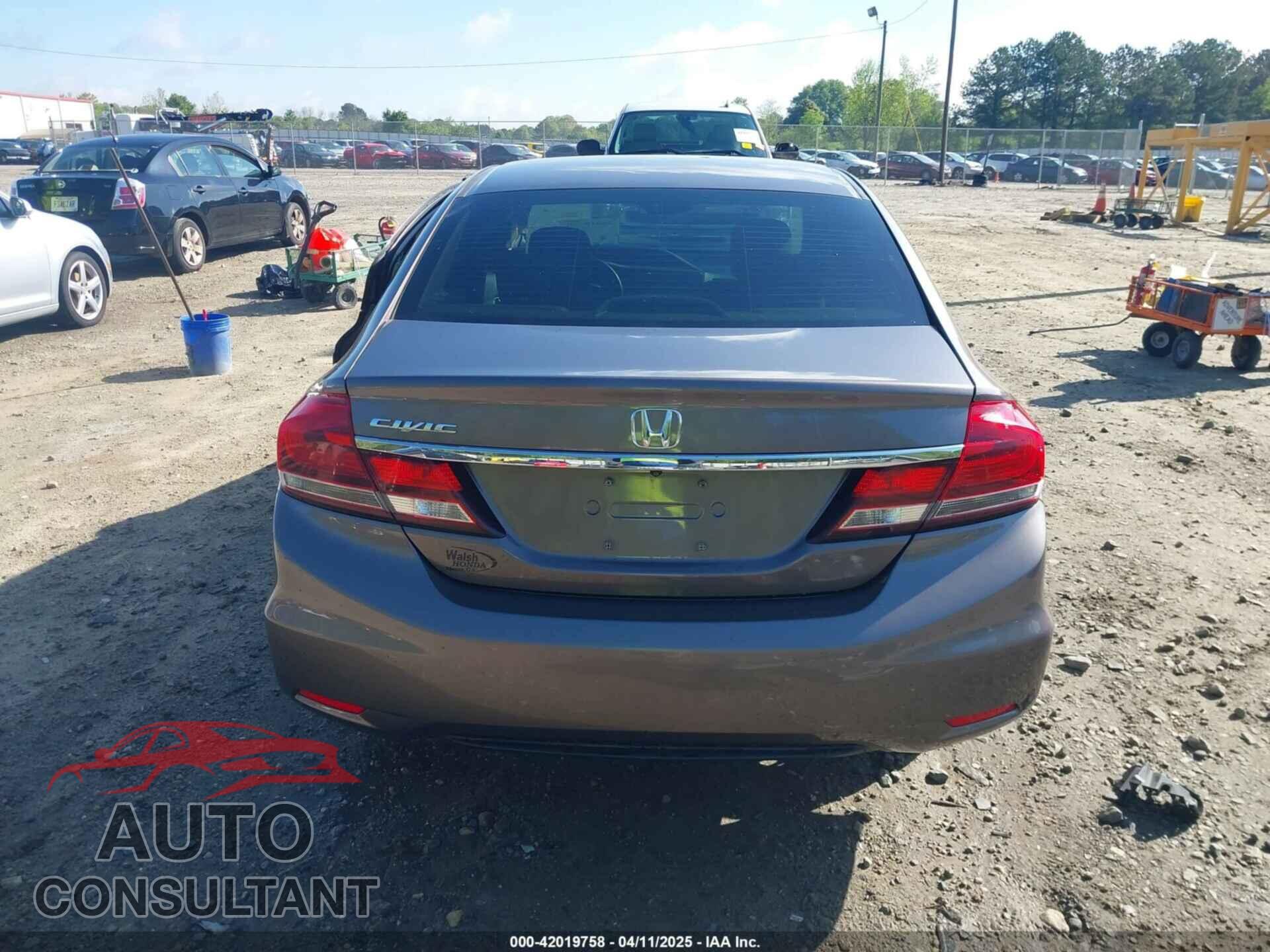 HONDA CIVIC 2015 - 19XFB2F57FE113852