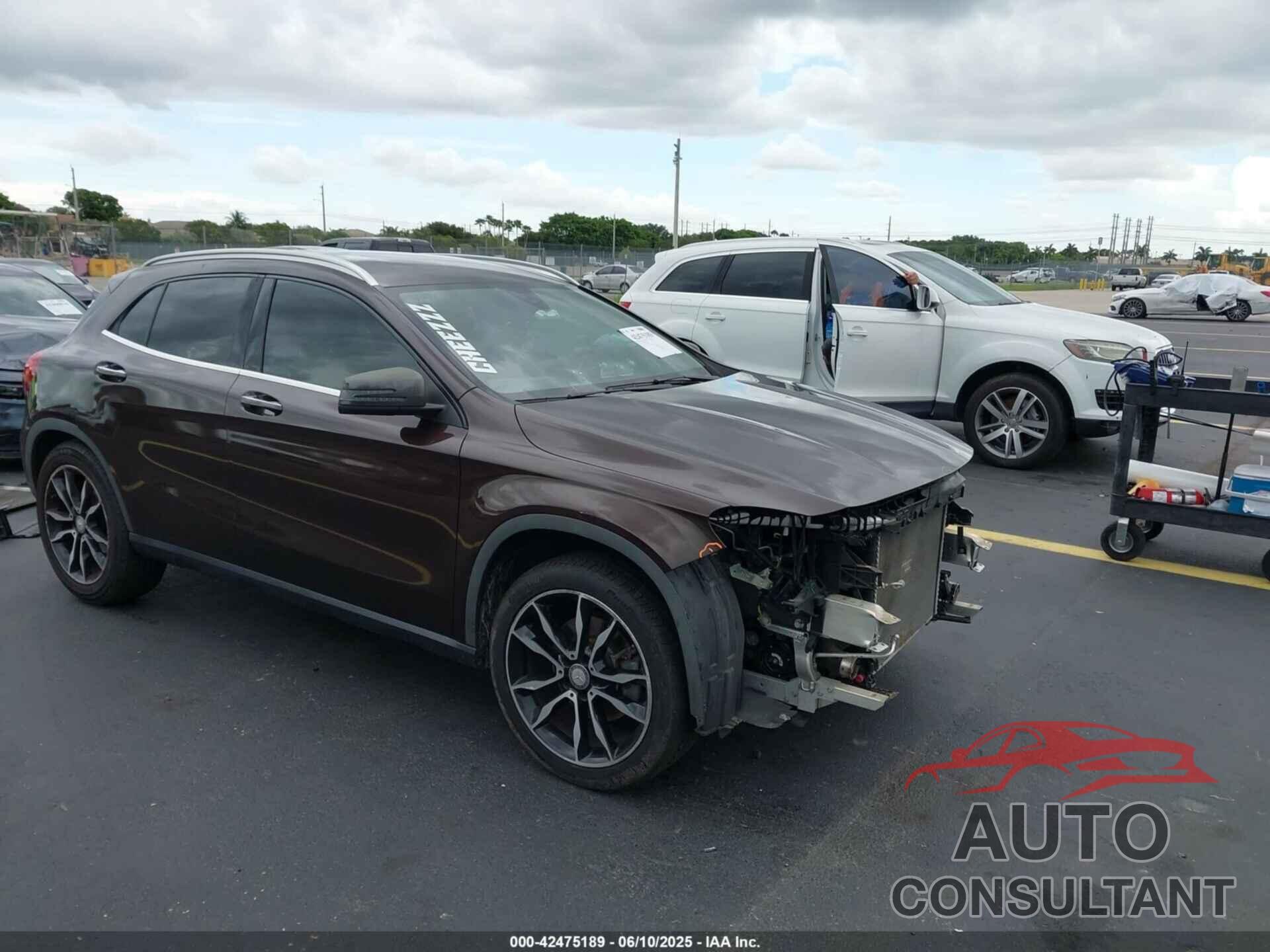 MERCEDES-BENZ GLA 250 2017 - WDCTG4EB2HJ296312
