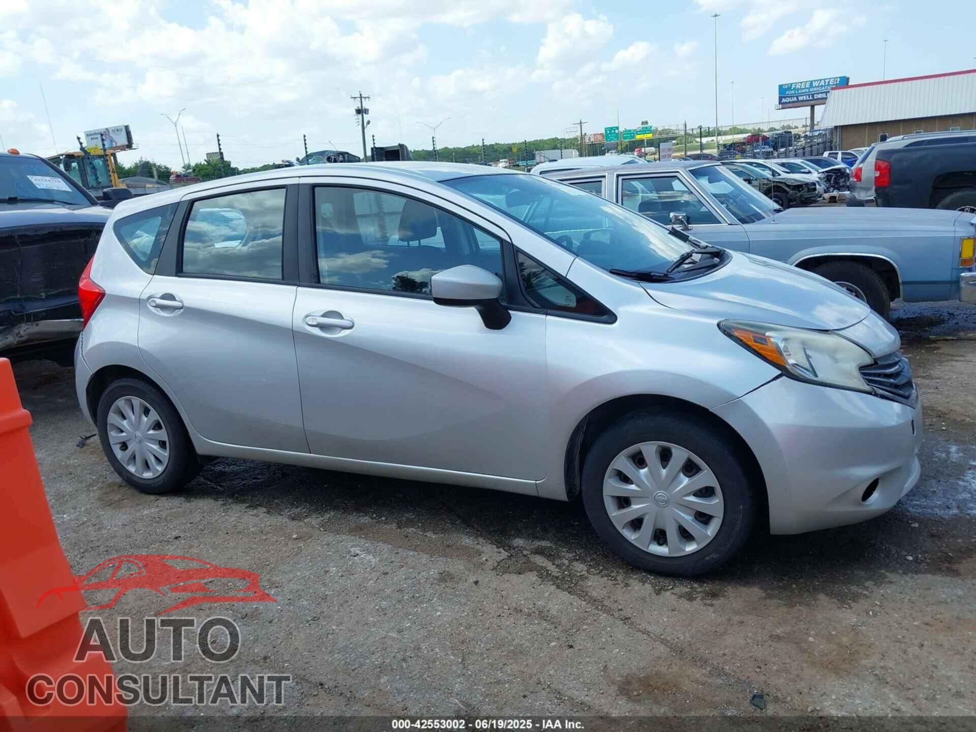 NISSAN VERSA NOTE 2015 - 3N1CE2CP3FL412723