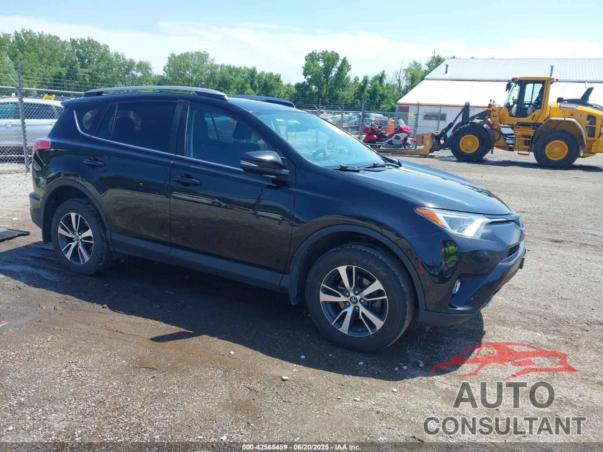 TOYOTA RAV4 2018 - 2T3RFREV1JW744914