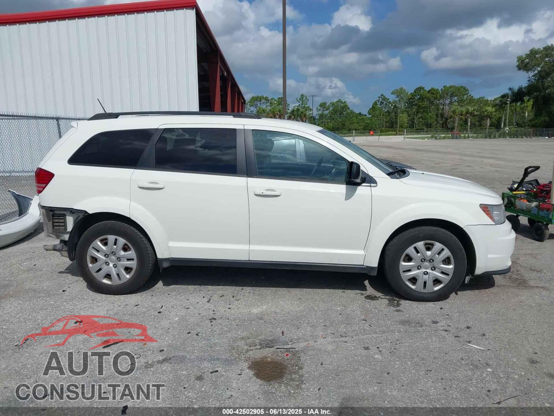 DODGE JOURNEY 2017 - 3C4PDCAB8HT524001