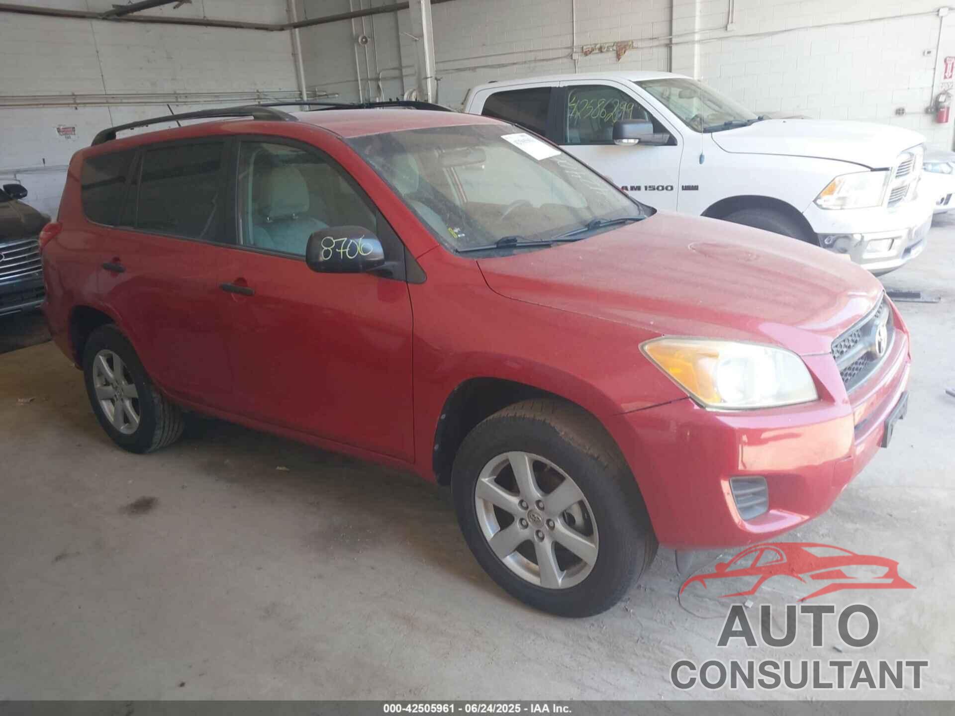 TOYOTA RAV4 2009 - JTMBF33V595005940