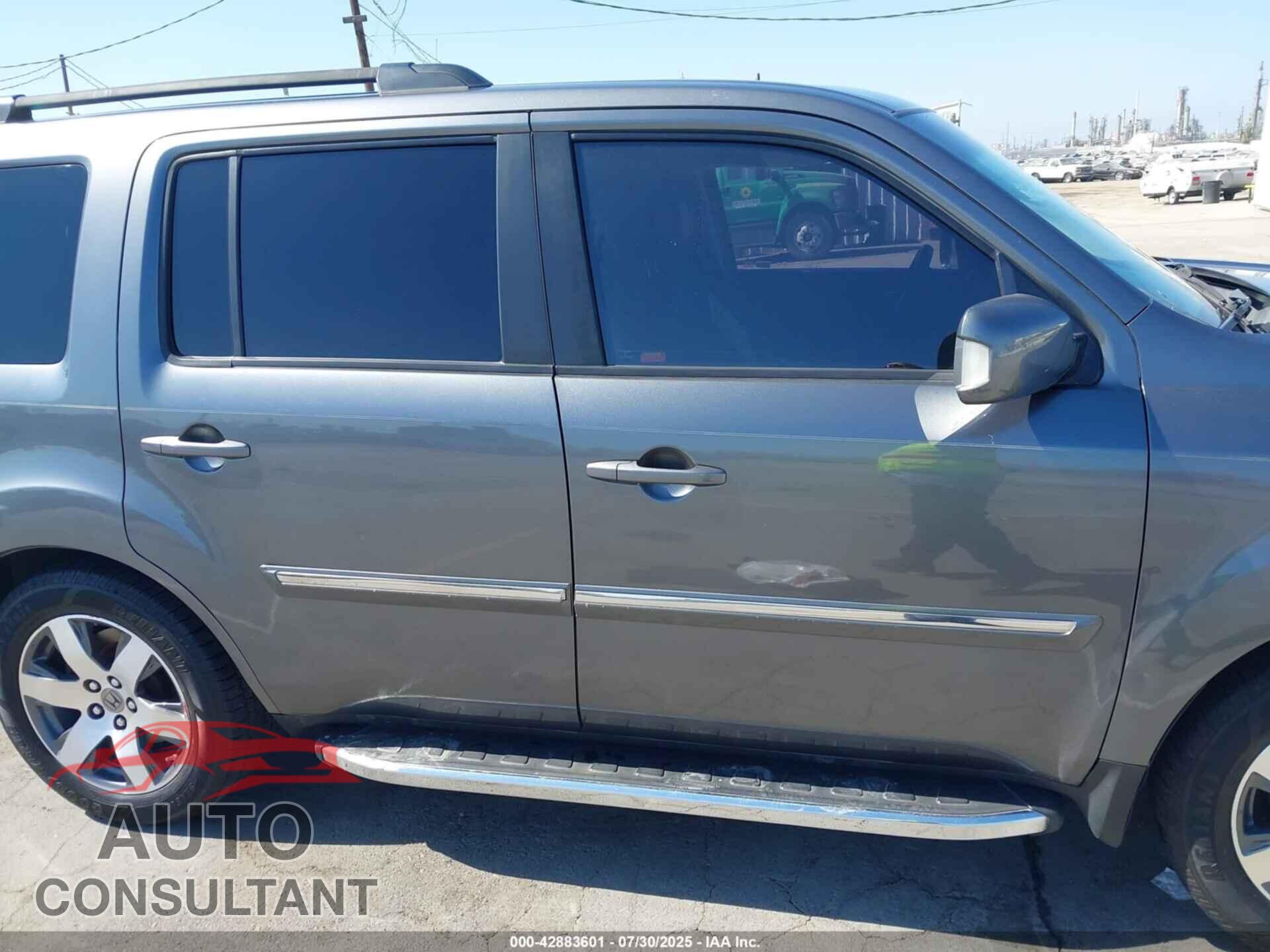 HONDA PILOT 2012 - 5FNYF4H95CB025140