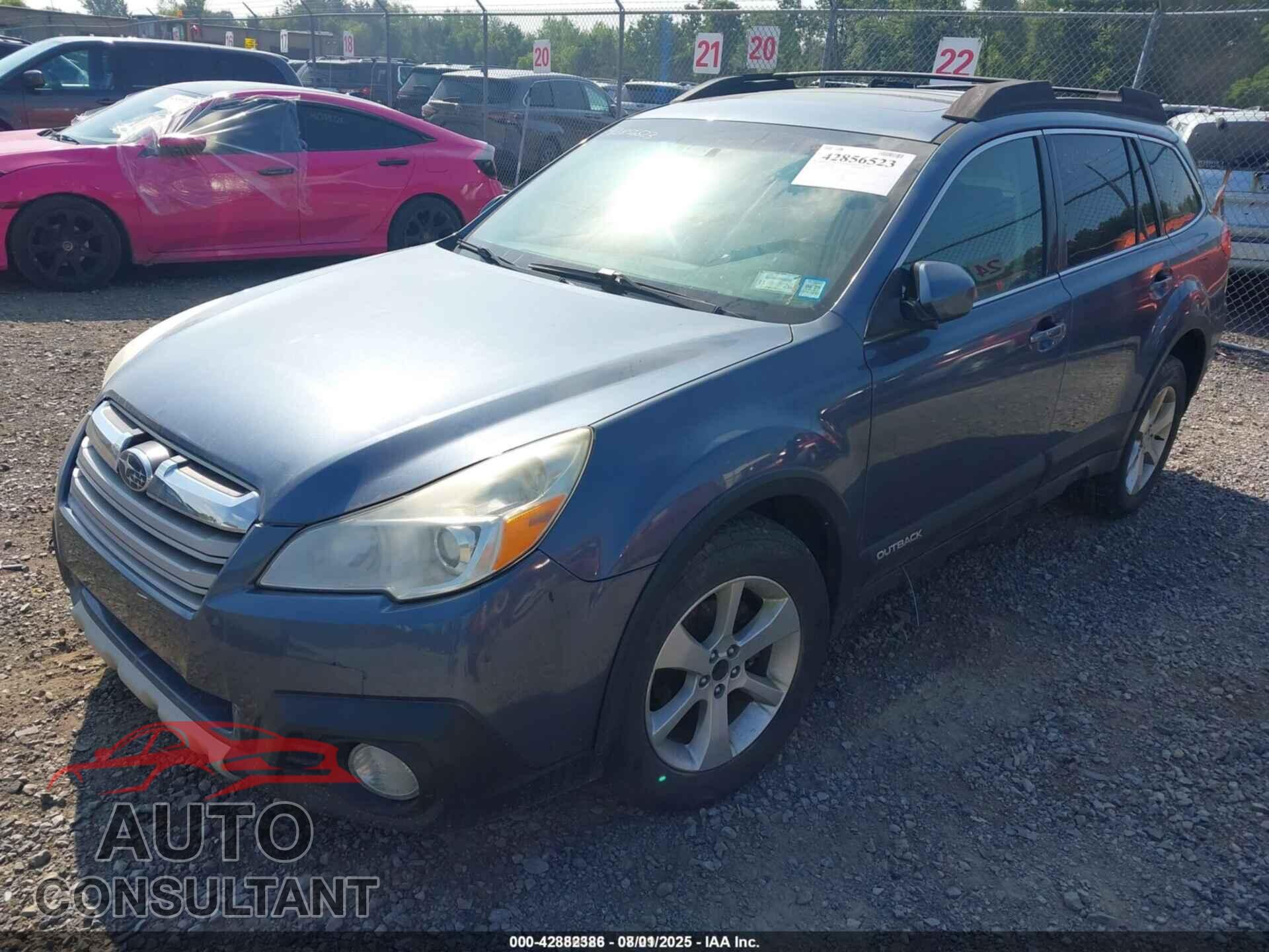 SUBARU OUTBACK 2013 - 4S4BRBKC8D3267453