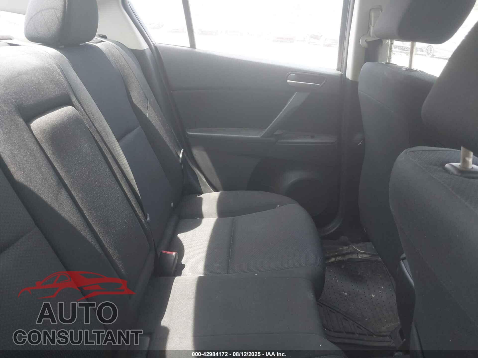 MAZDA MAZDA3 2011 - JM1BL1VG1B1360824