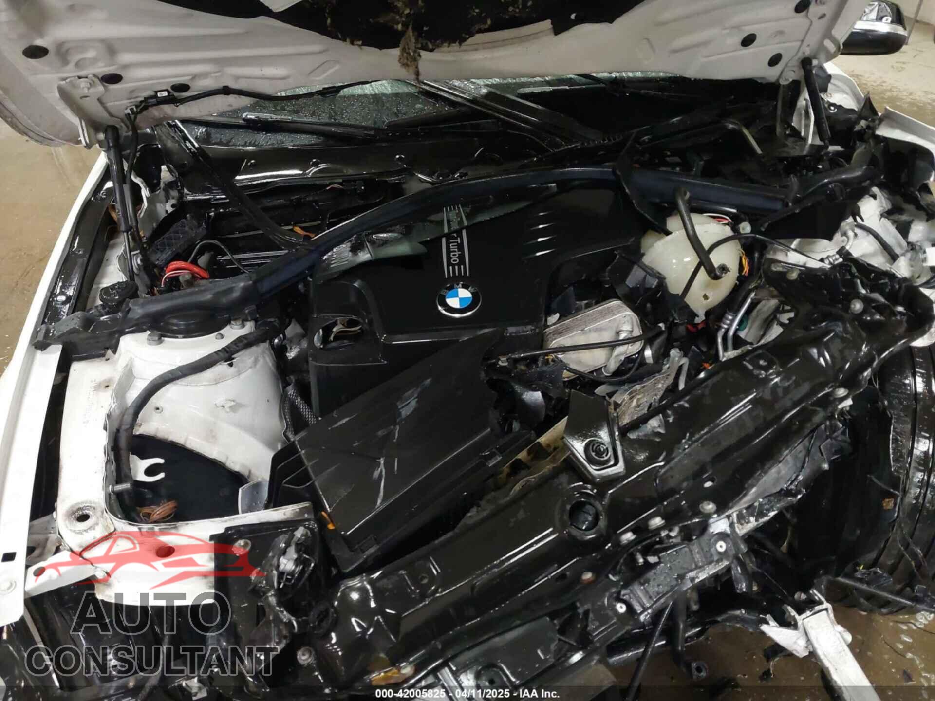 BMW 320I 2015 - WBA3C3C54FP664201