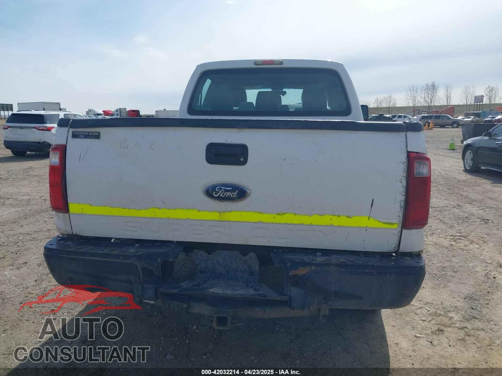 FORD F-250 2011 - 1FT7W2B66BEC77025