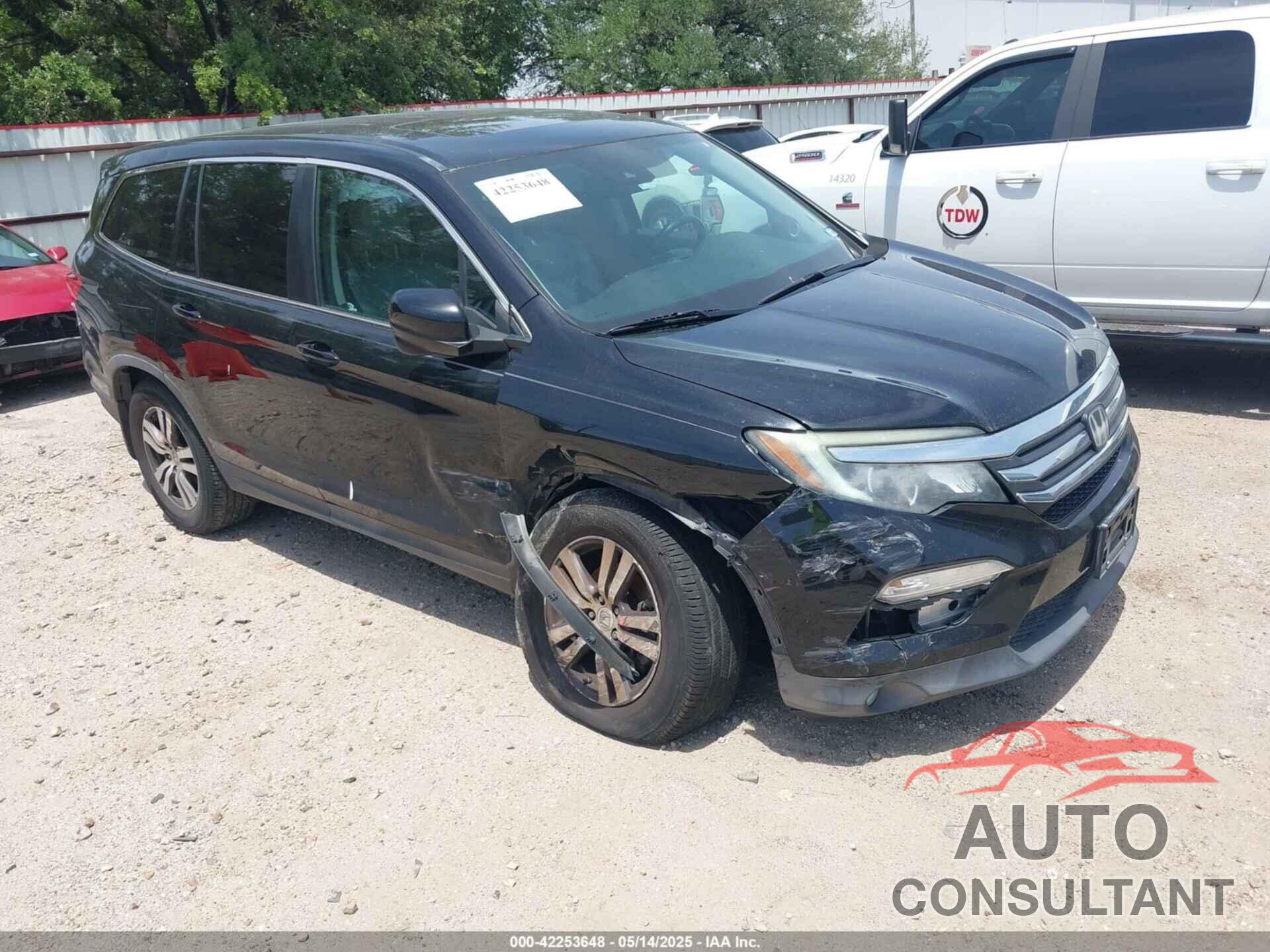 HONDA PILOT 2017 - 5FNYF5H69HB010885