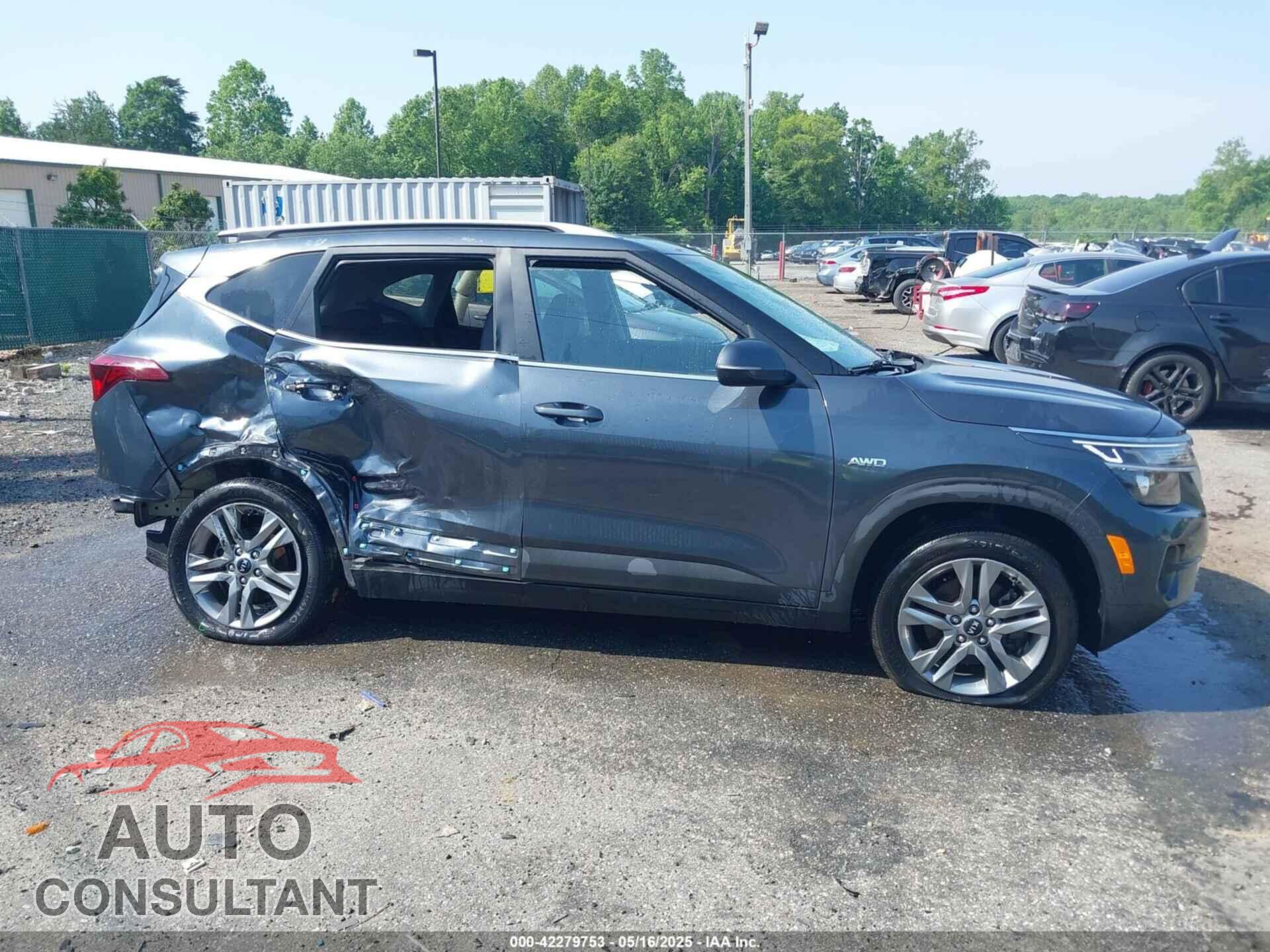 KIA SELTOS 2021 - KNDEUCAA2M7149395
