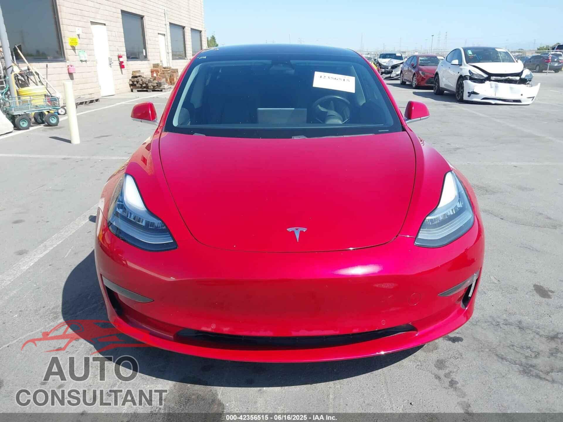 TESLA MODEL 3 2018 - 5YJ3E1EA5JF039997