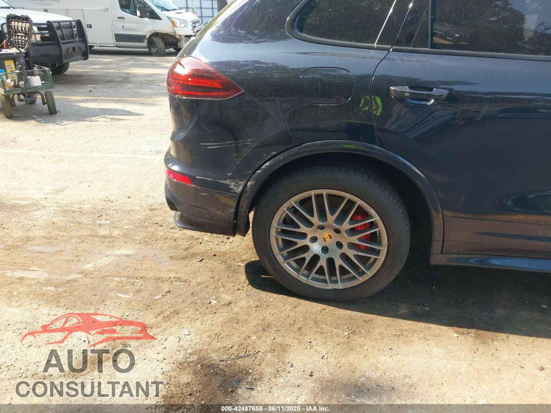 PORSCHE CAYENNE 2016 - WP1AD2A24GLA76719