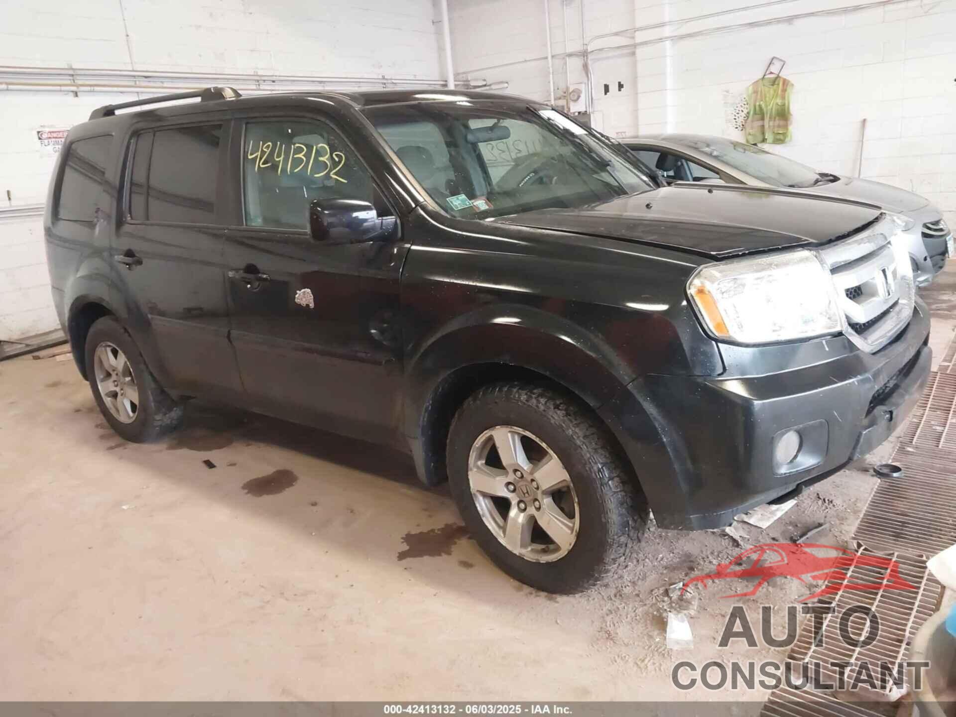 HONDA PILOT 2009 - 5FNYF484X9B047857