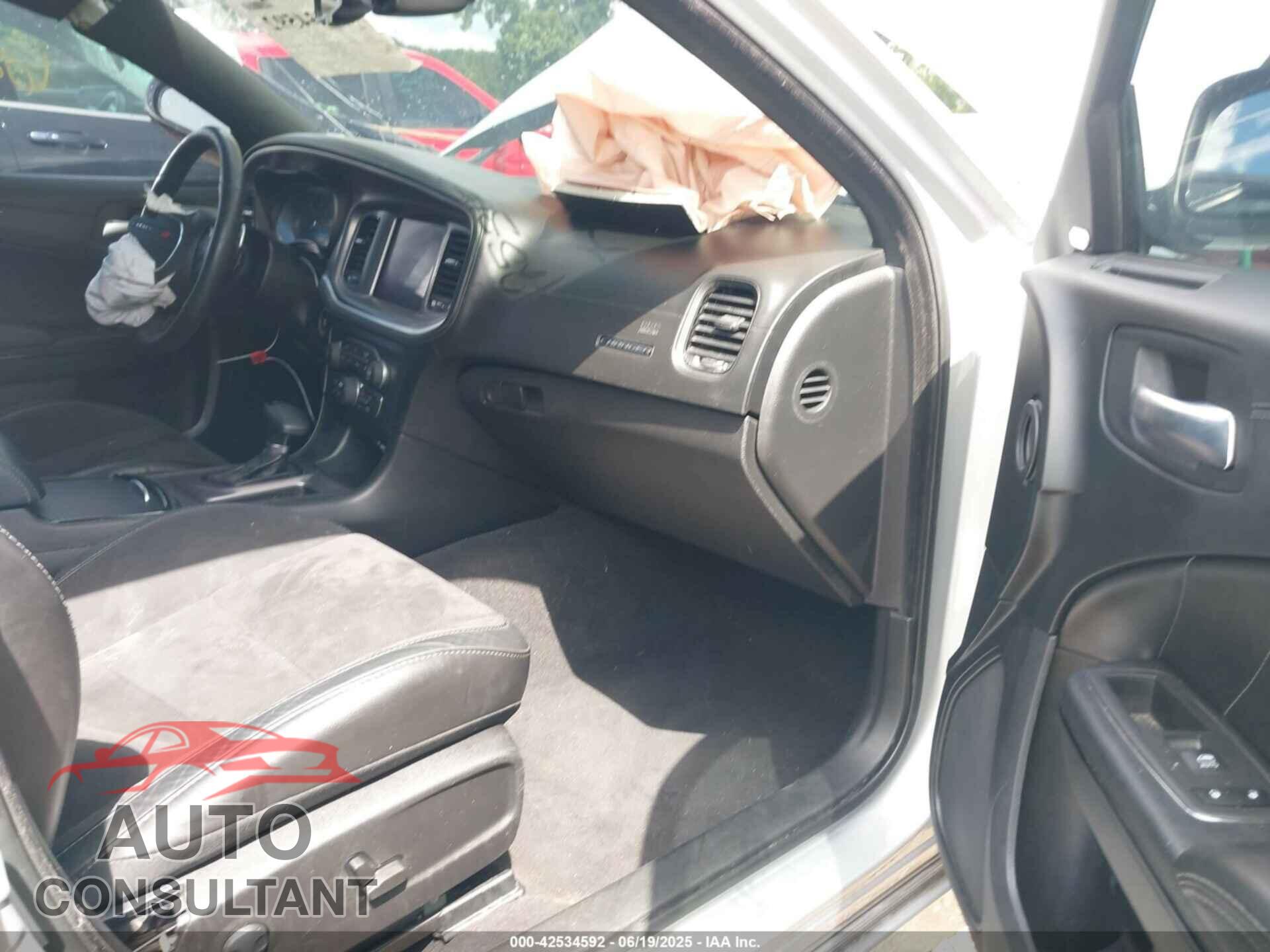 DODGE CHARGER 2022 - 2C3CDXCT1NH240536