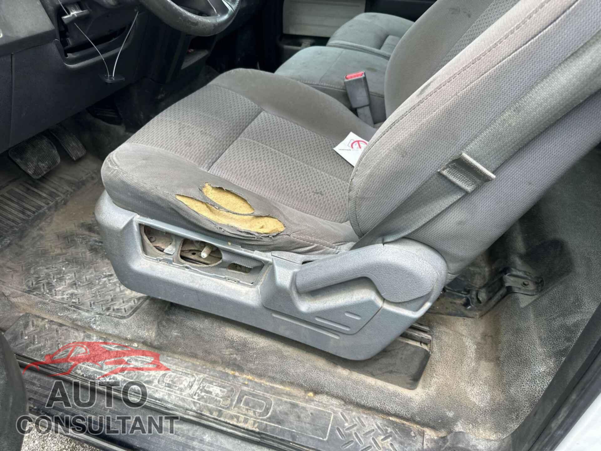 FORD F150 2012 - 1FTMF1CM2CKD53577