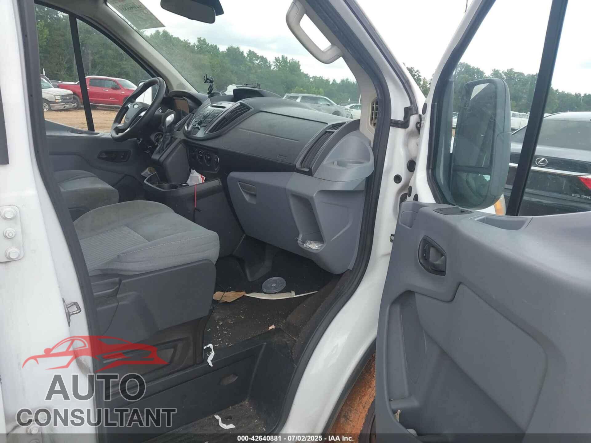 FORD TRANSIT-350 2015 - 1FBZX2ZM0FKB26557