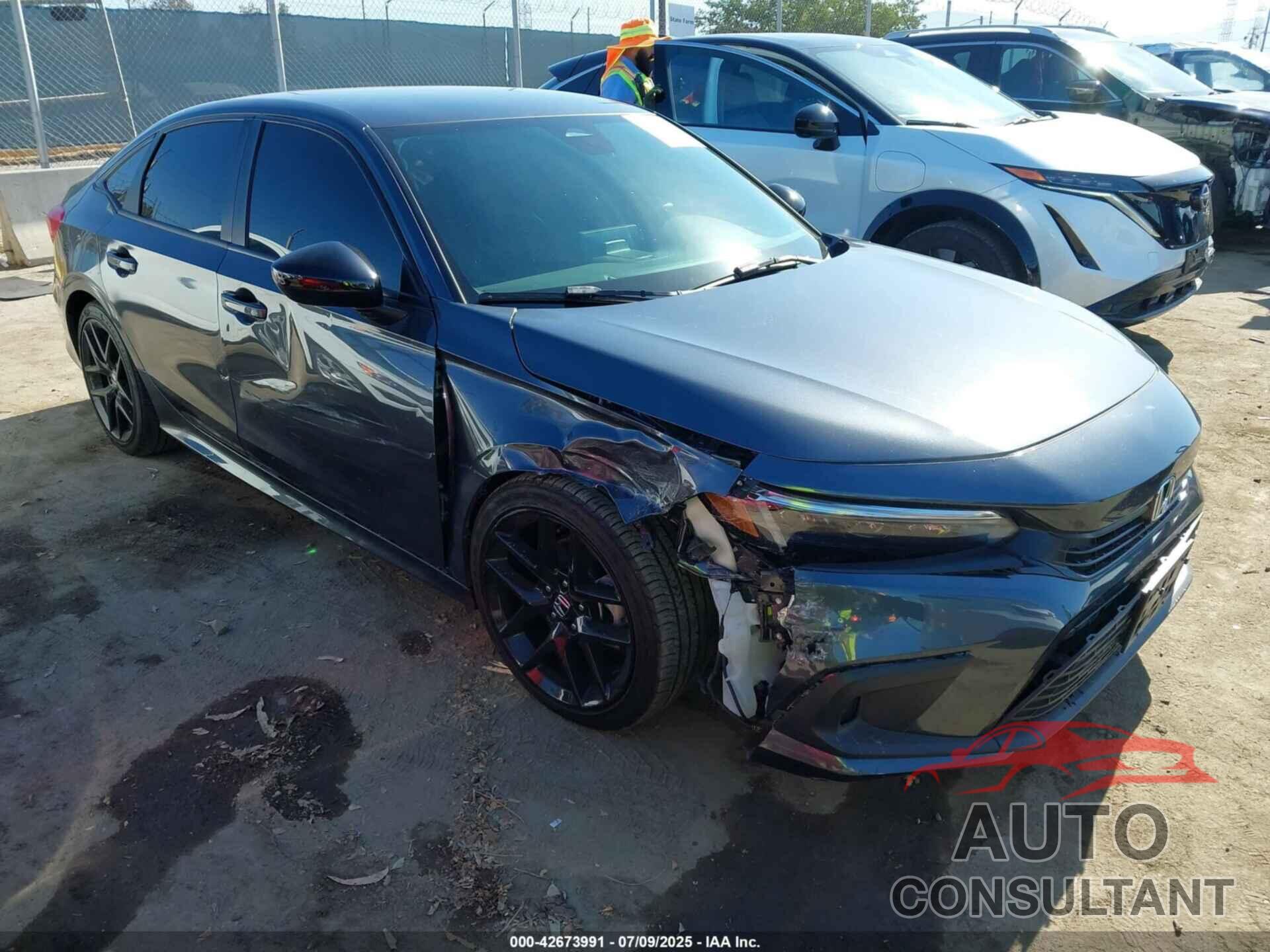 HONDA CIVIC 2024 - 2HGFE2F53RH536378