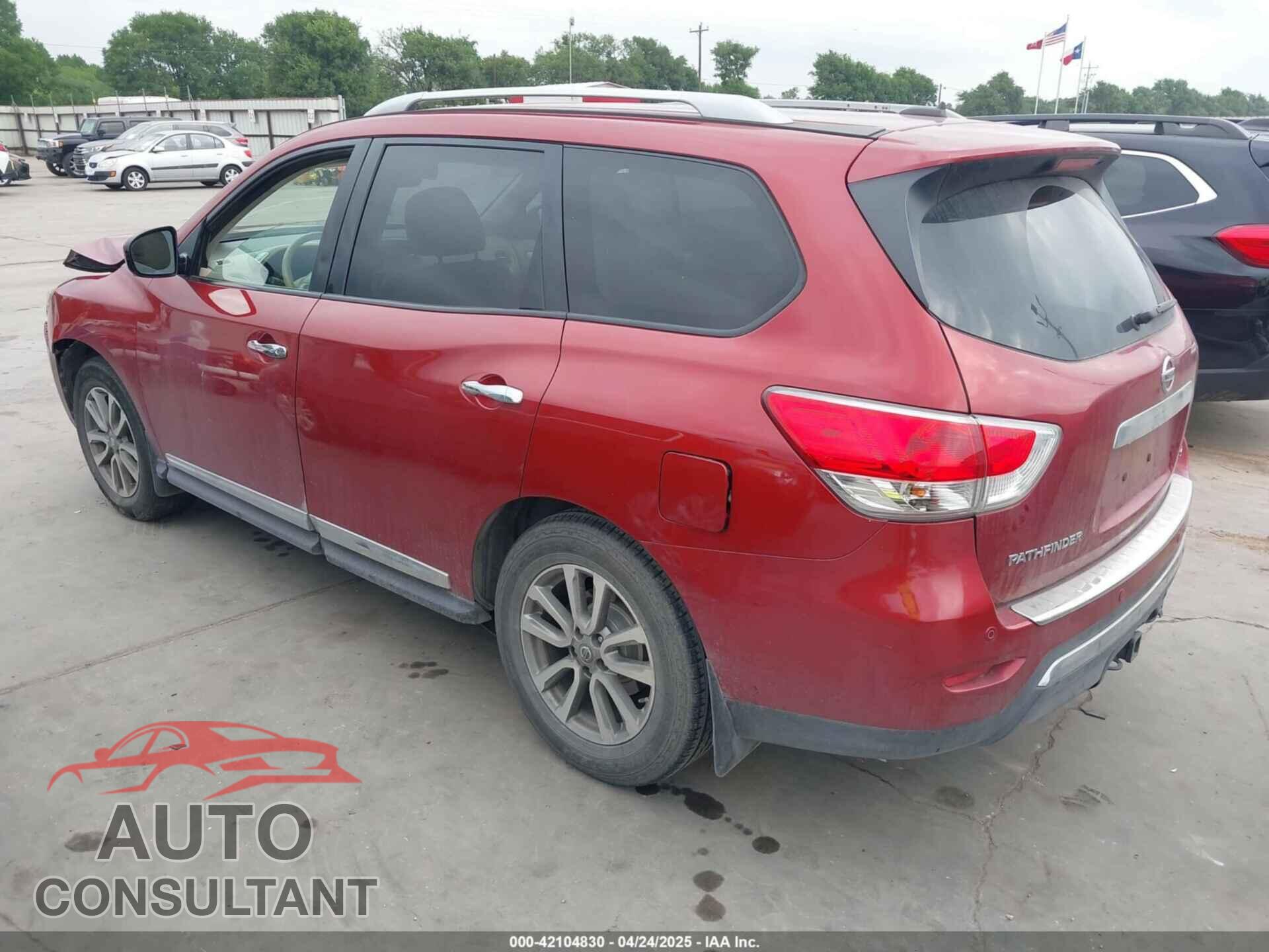 NISSAN PATHFINDER 2015 - 5N1AR2MN7FC611318