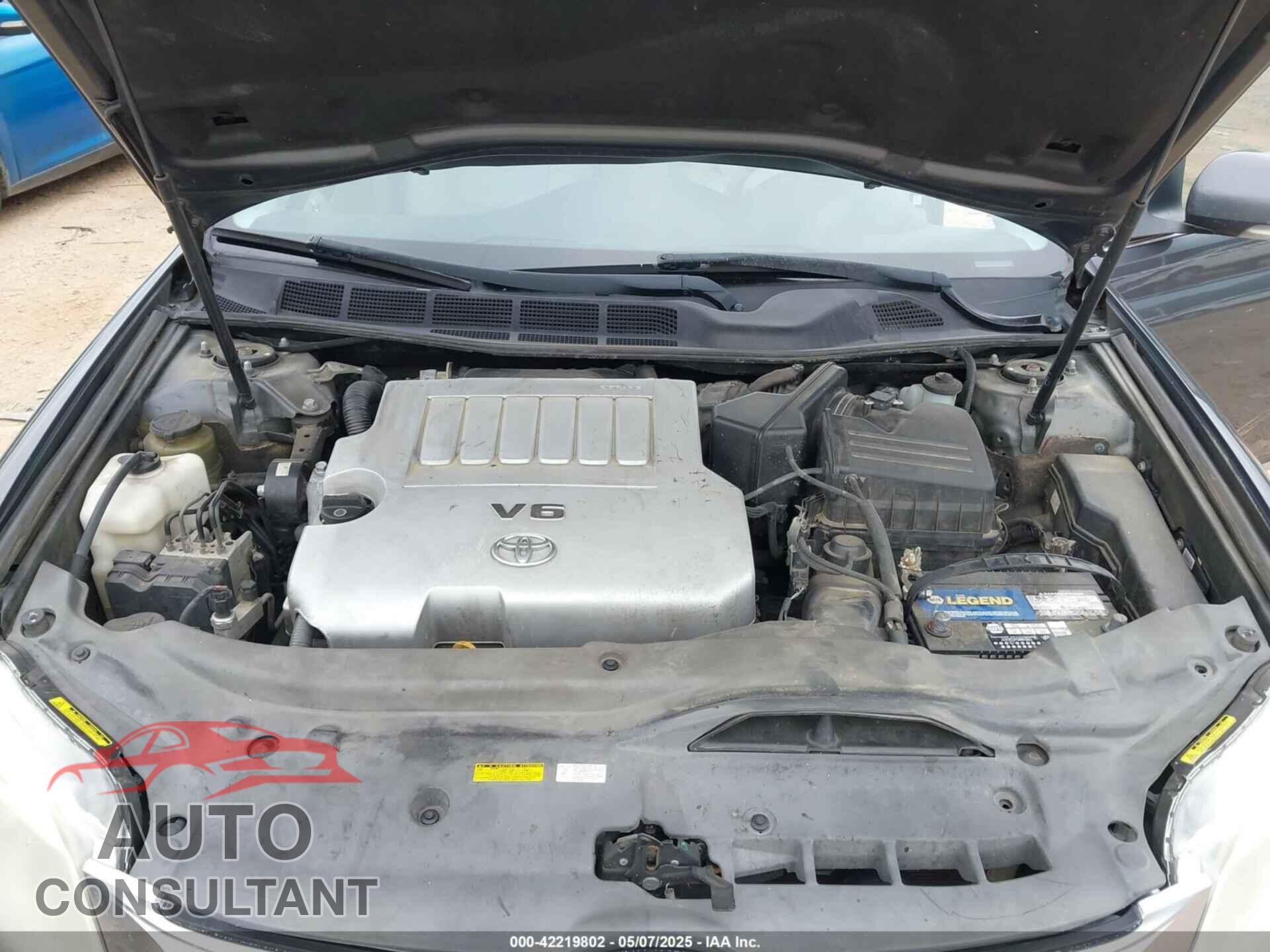 TOYOTA AVALON 2011 - 4T1BK3DB8BU420824