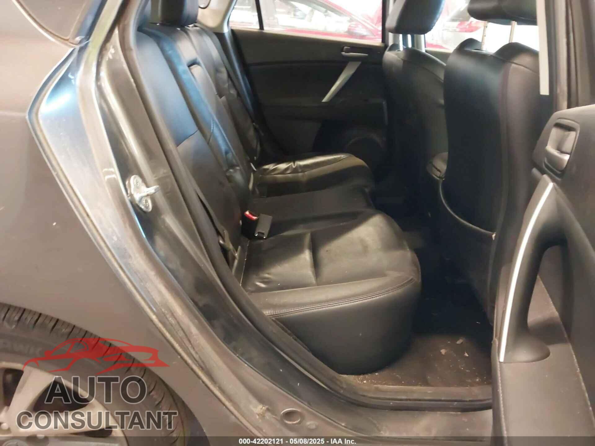 MAZDA MAZDA3 2012 - JM1BL1M84C1546627
