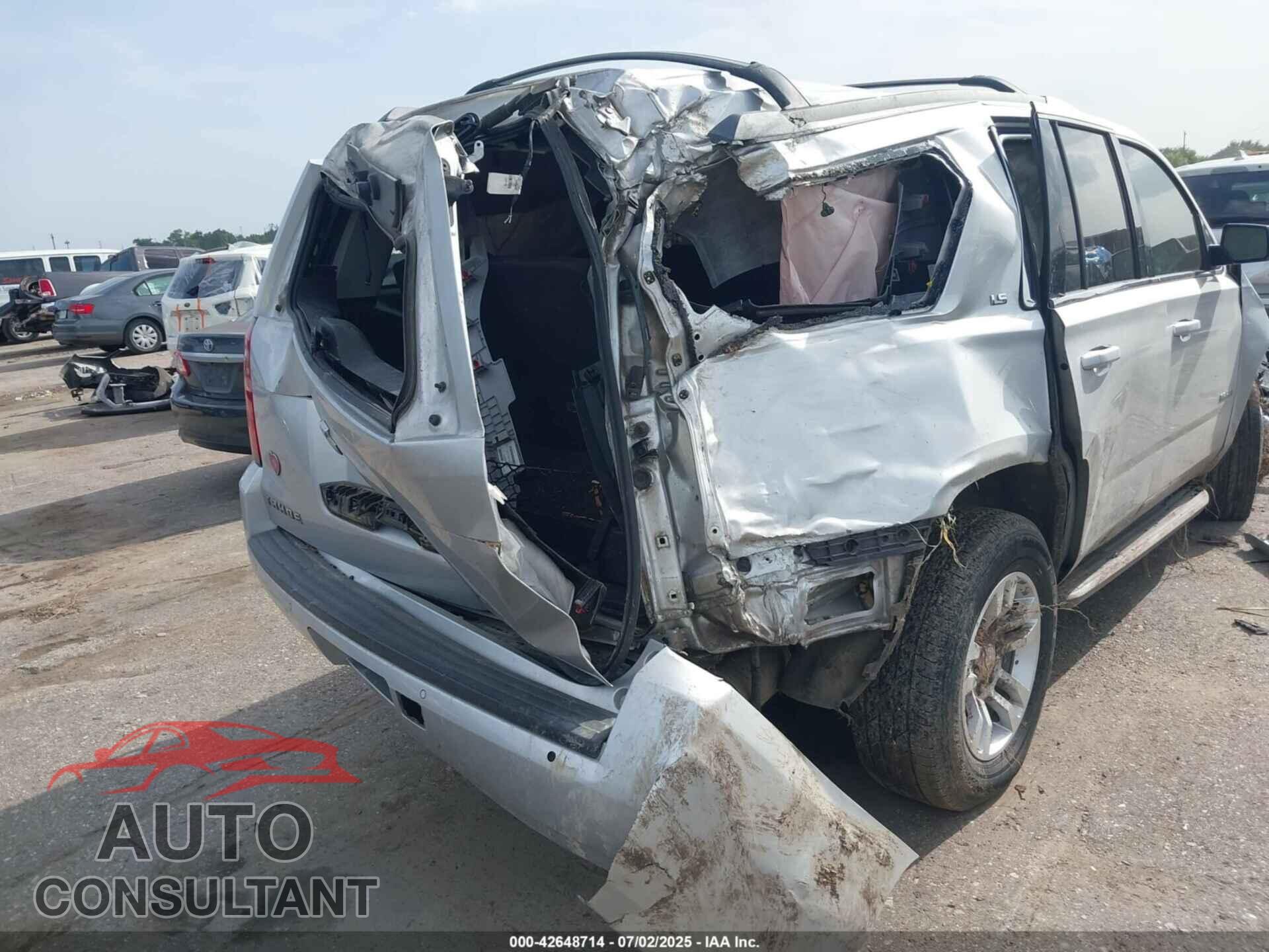 CHEVROLET TAHOE 2016 - 1GNSCAEC2GR392937