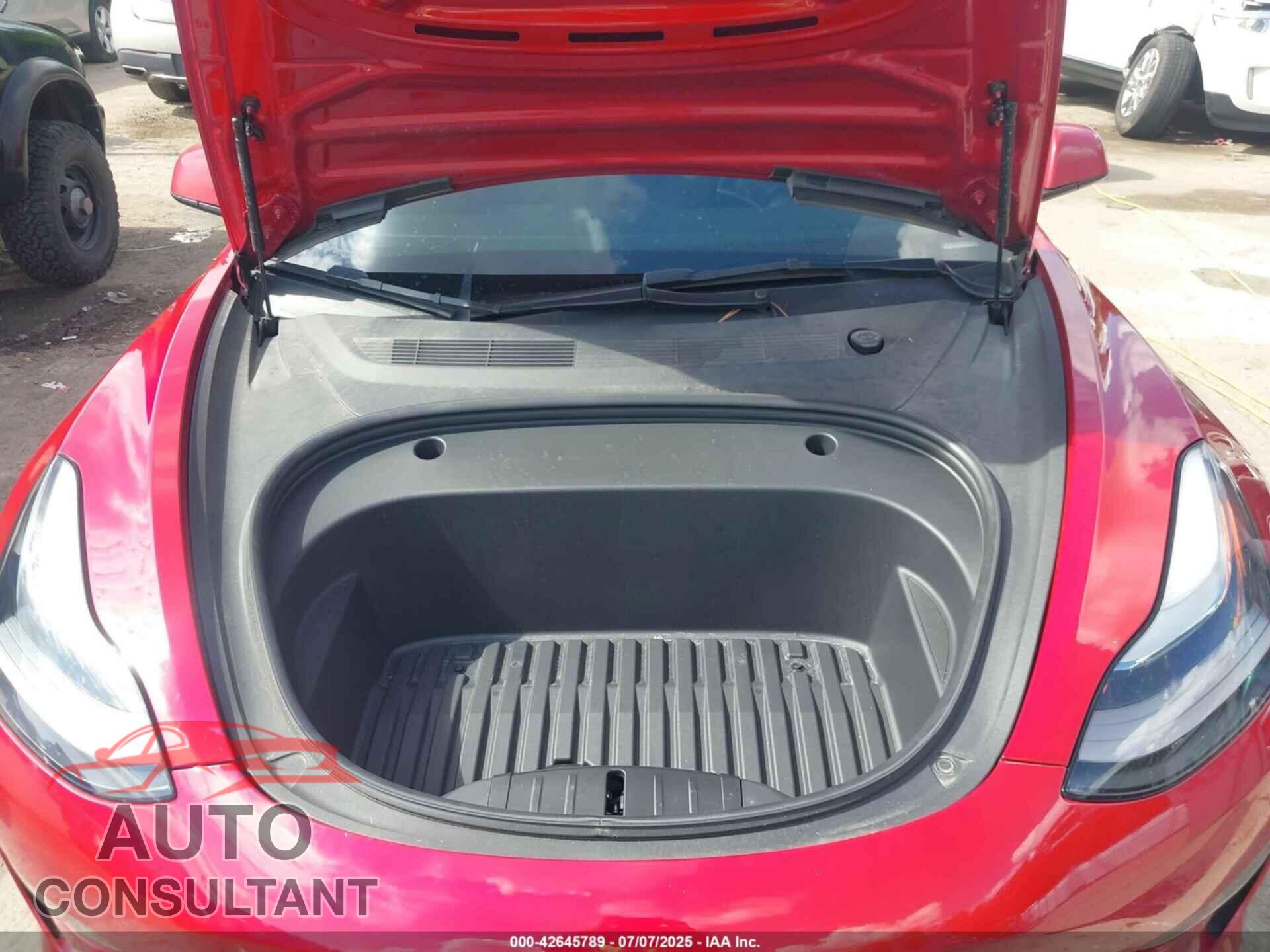 TESLA MODEL 3 2022 - 5YJ3E1EB9NF156223
