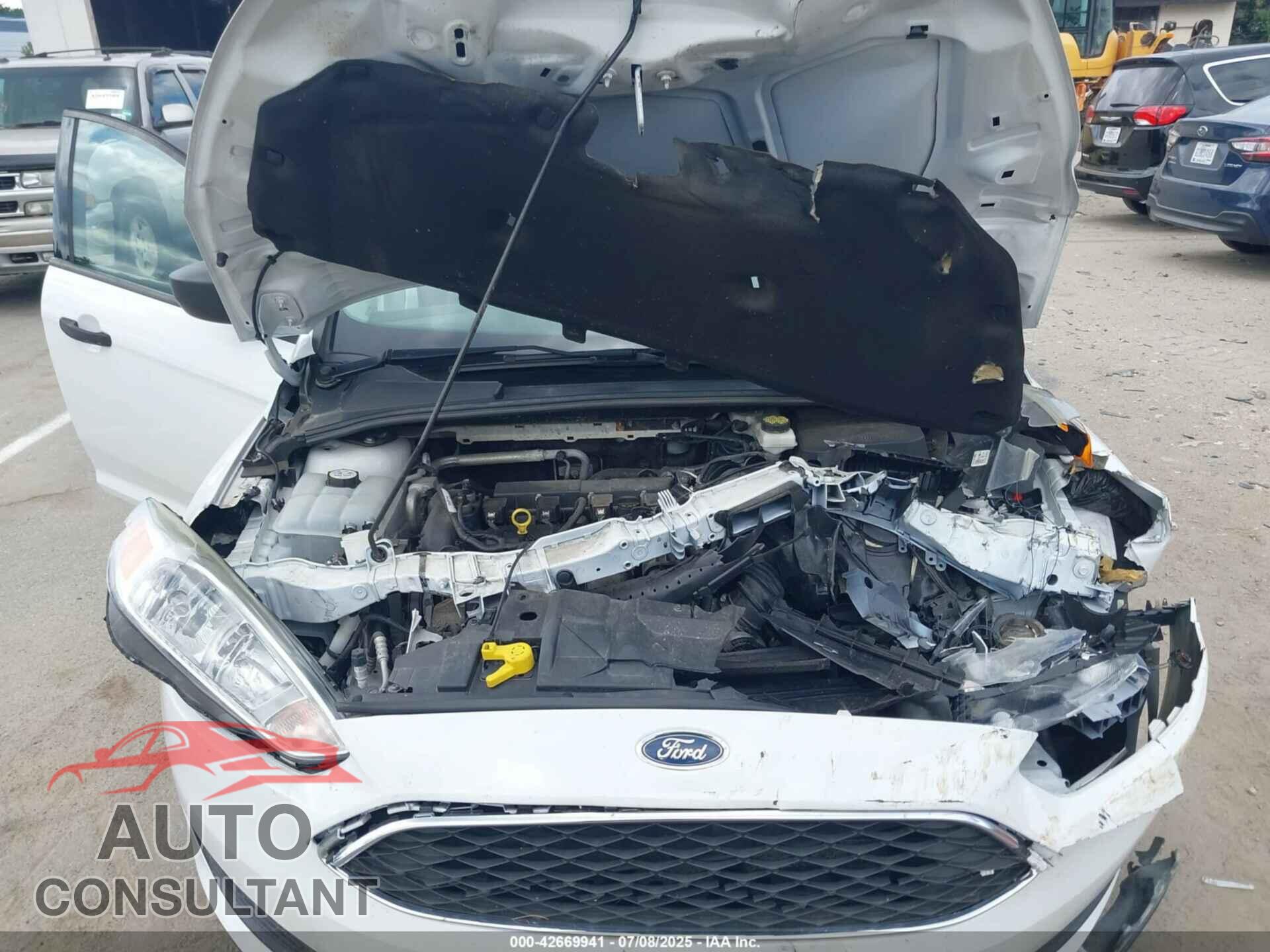 FORD FOCUS 2018 - 1FADP3E28JL225846