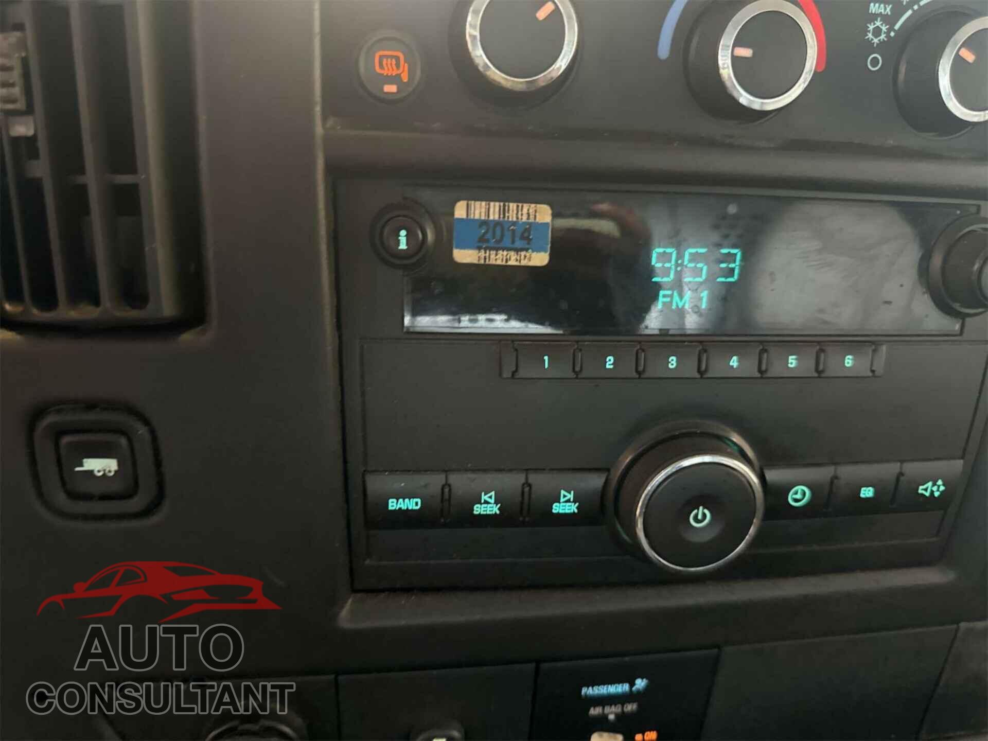 CHEVROLET EXPRESS 2500 2013 - 1GCWGFCA5D1138436