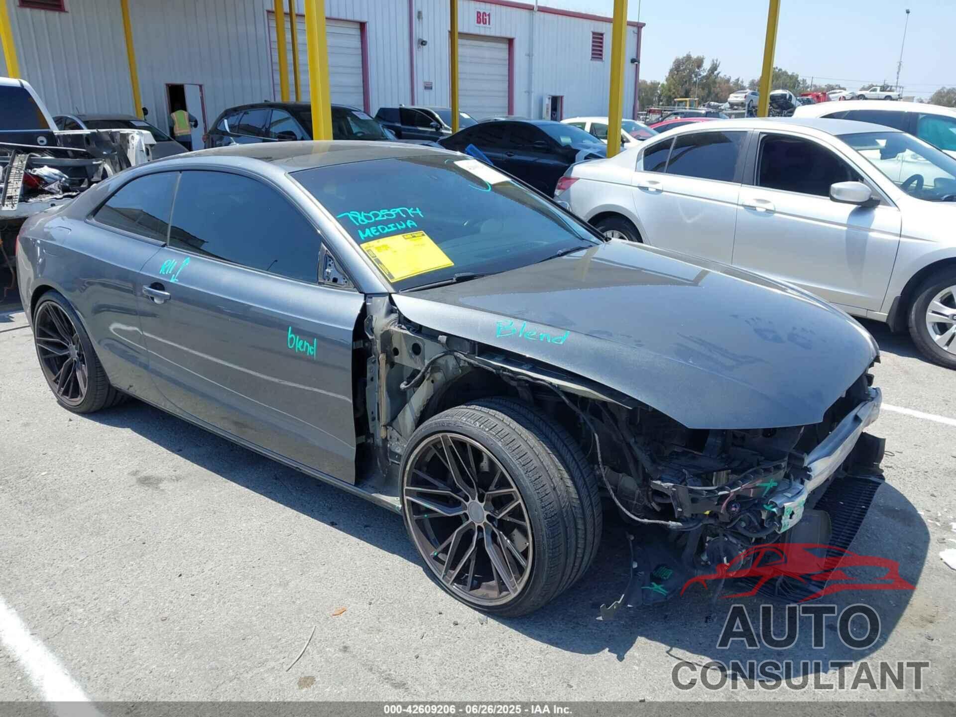 AUDI S5 2015 - WAUCGAFR1FA015272