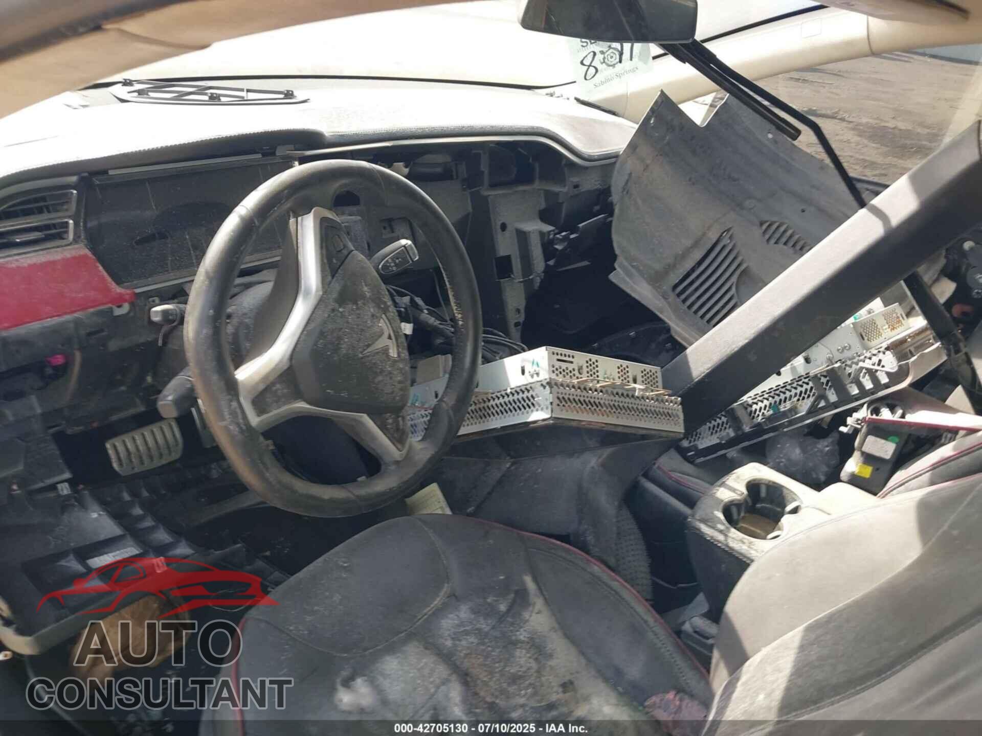 TESLA MODEL S 2013 - 5YJSA1DP2DFP05411