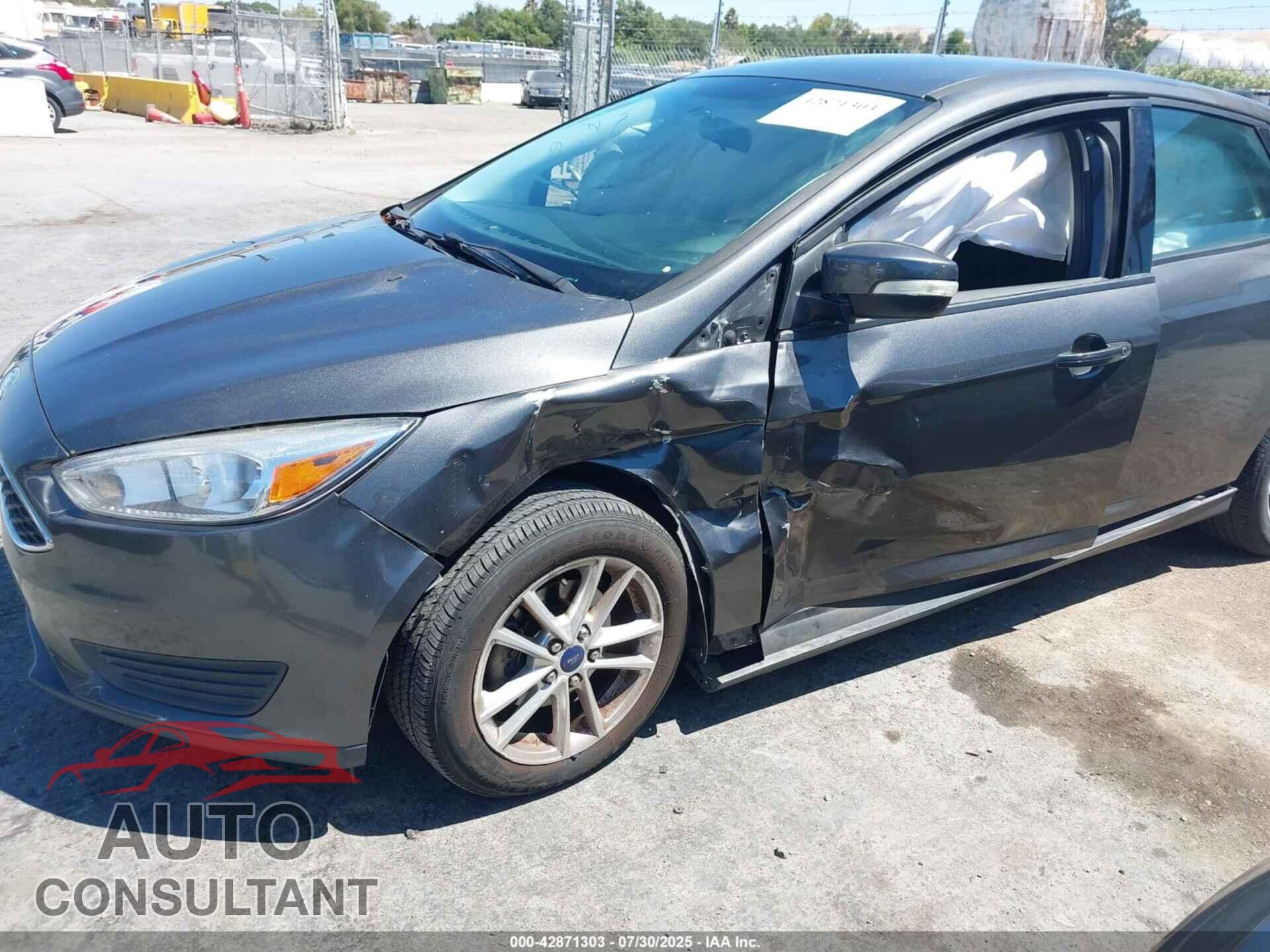 FORD FOCUS 2016 - 1FADP3F20GL203511