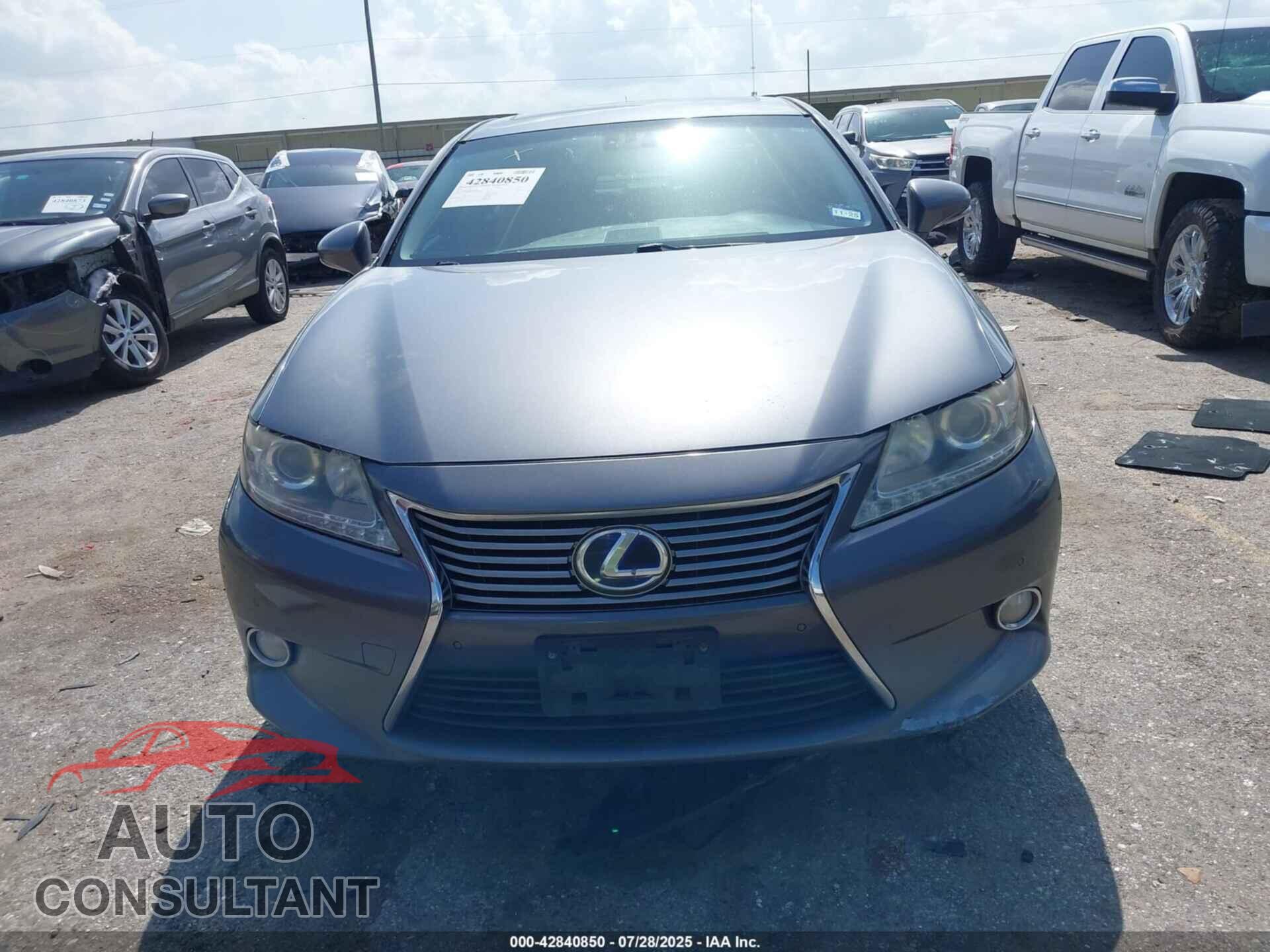 LEXUS ES 300H 2013 - JTHBW1GG4D2035939