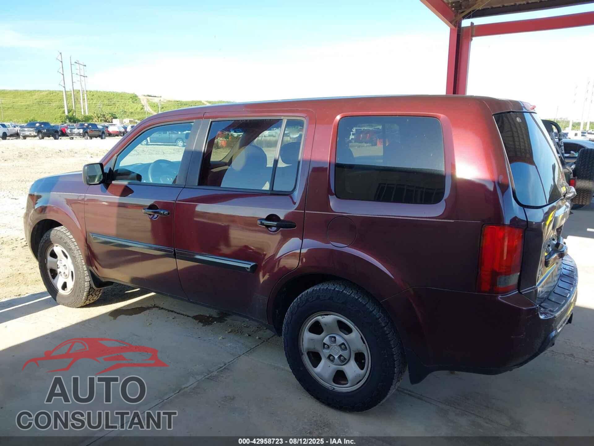 HONDA PILOT 2011 - 5FNYF3H23BB036620