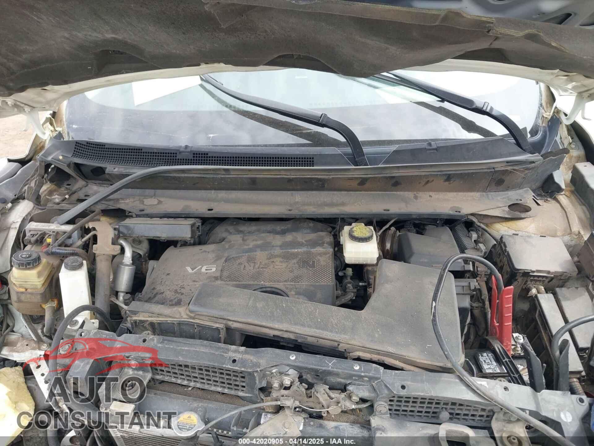 NISSAN PATHFINDER 2017 - 5N1DR2MMXHC668443