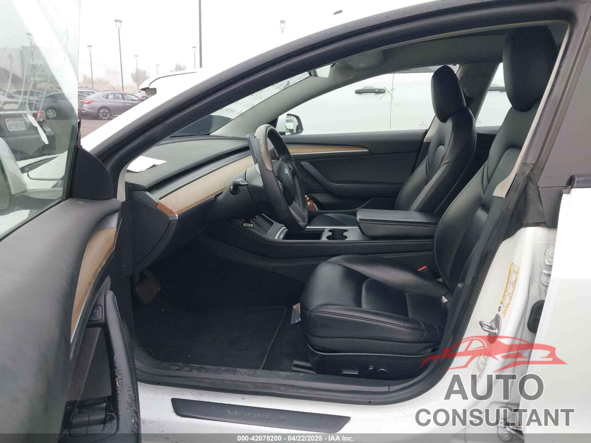 TESLA MODEL 3 2022 - 5YJ3E1EB8NF195708