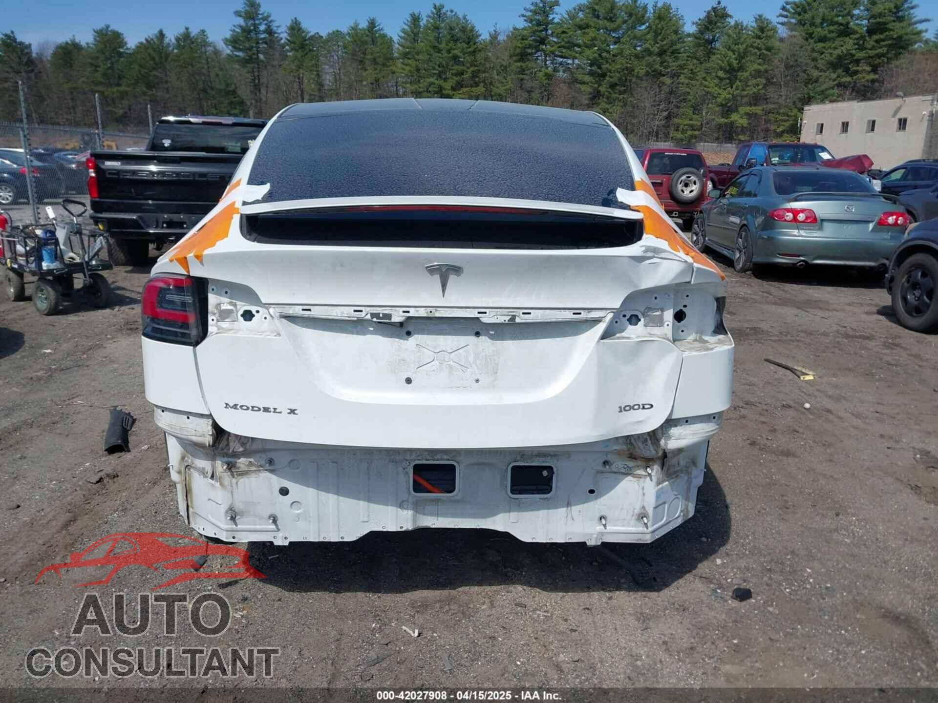 TESLA MODEL X 2018 - 5YJXCBE26JF087126
