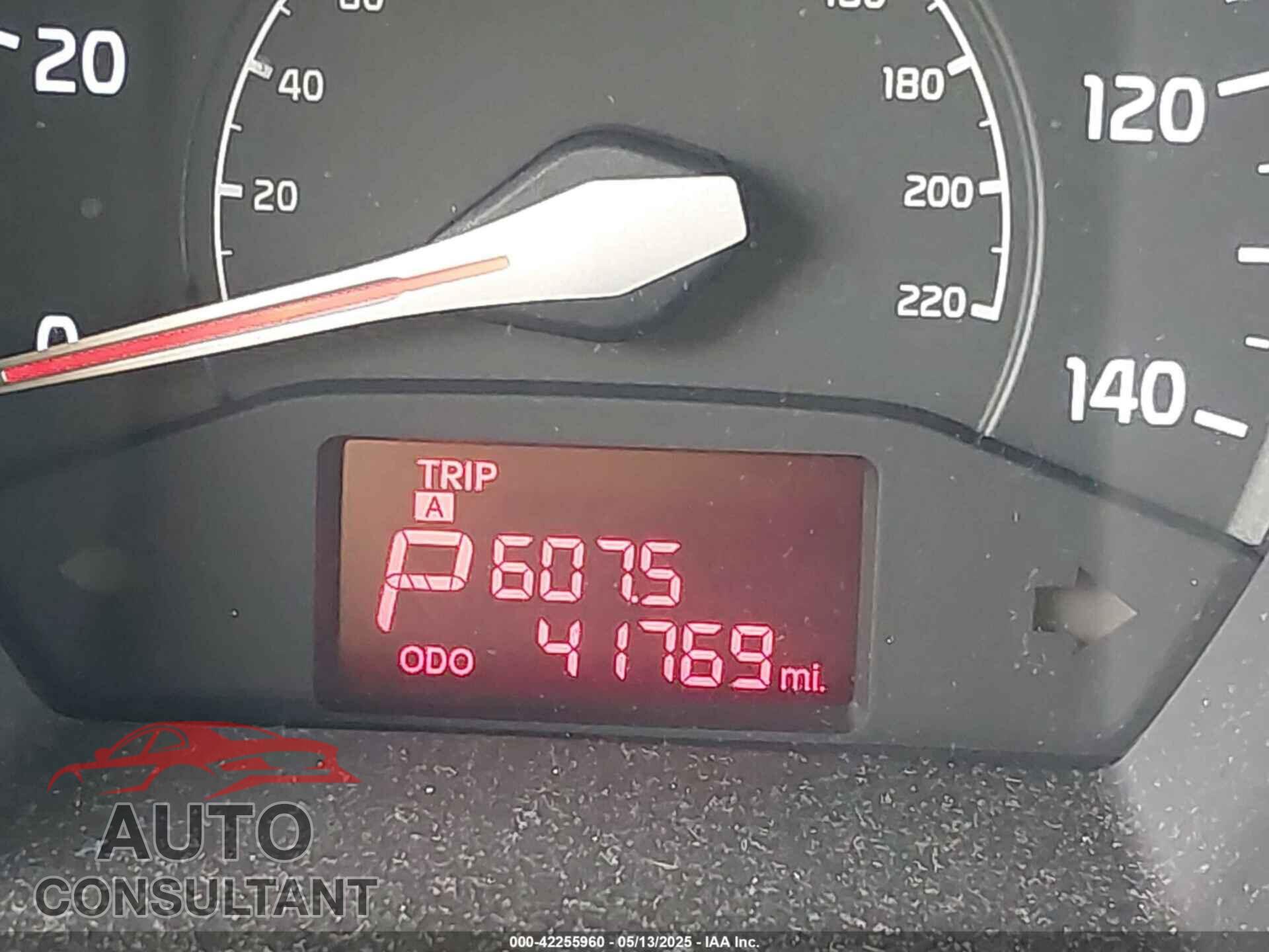 KIA RIO 2015 - KNADM4A32F6427057