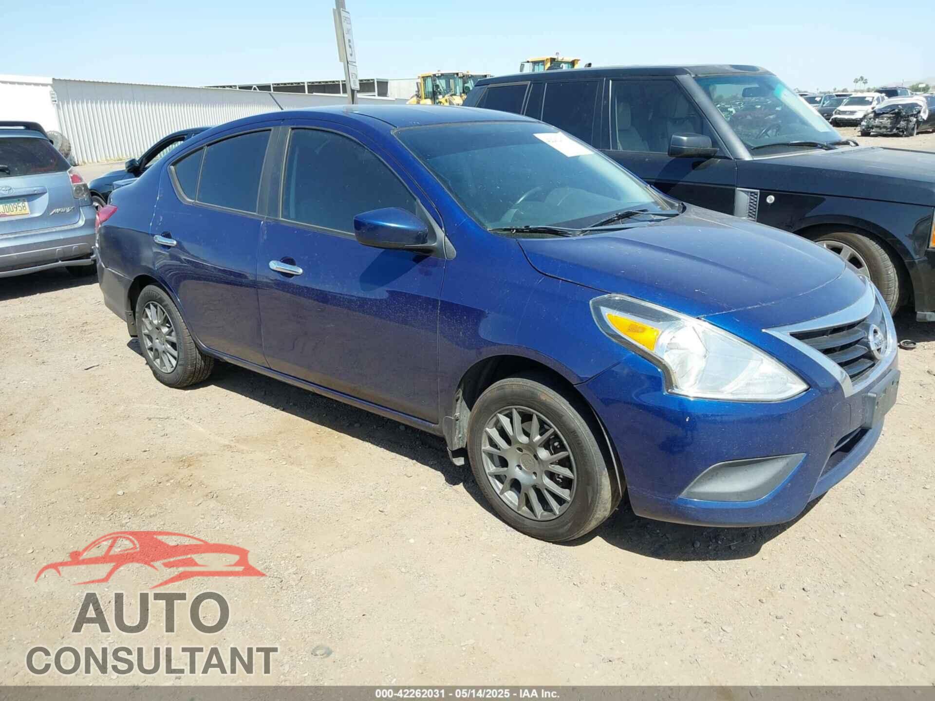 NISSAN VERSA 2019 - 3N1CN7AP3KL818205