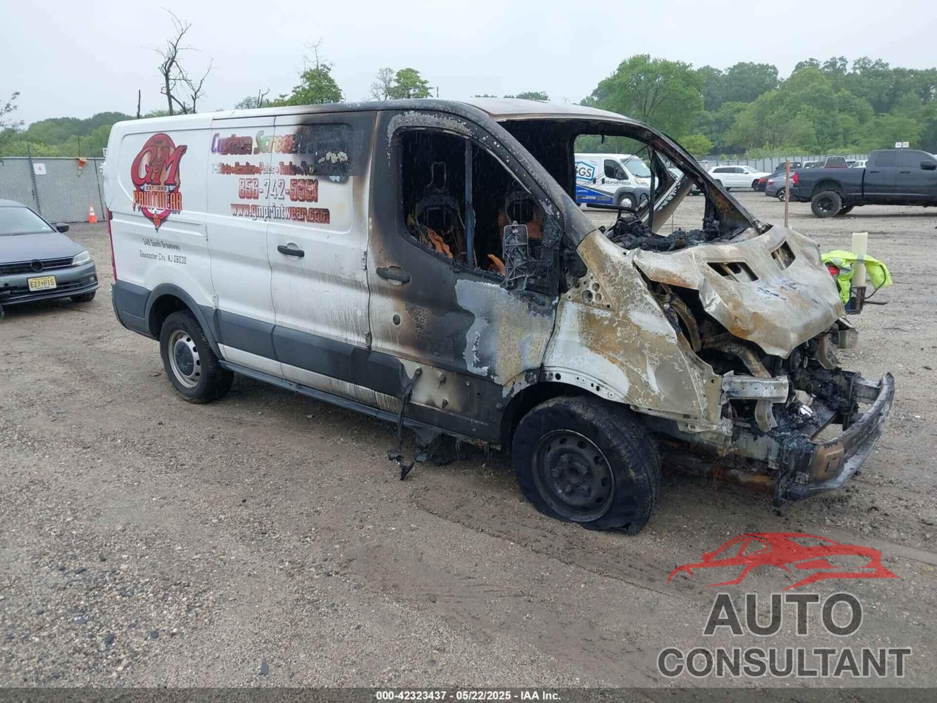 FORD TRANSIT-150 2017 - 1FTYE1ZM2HKA20301