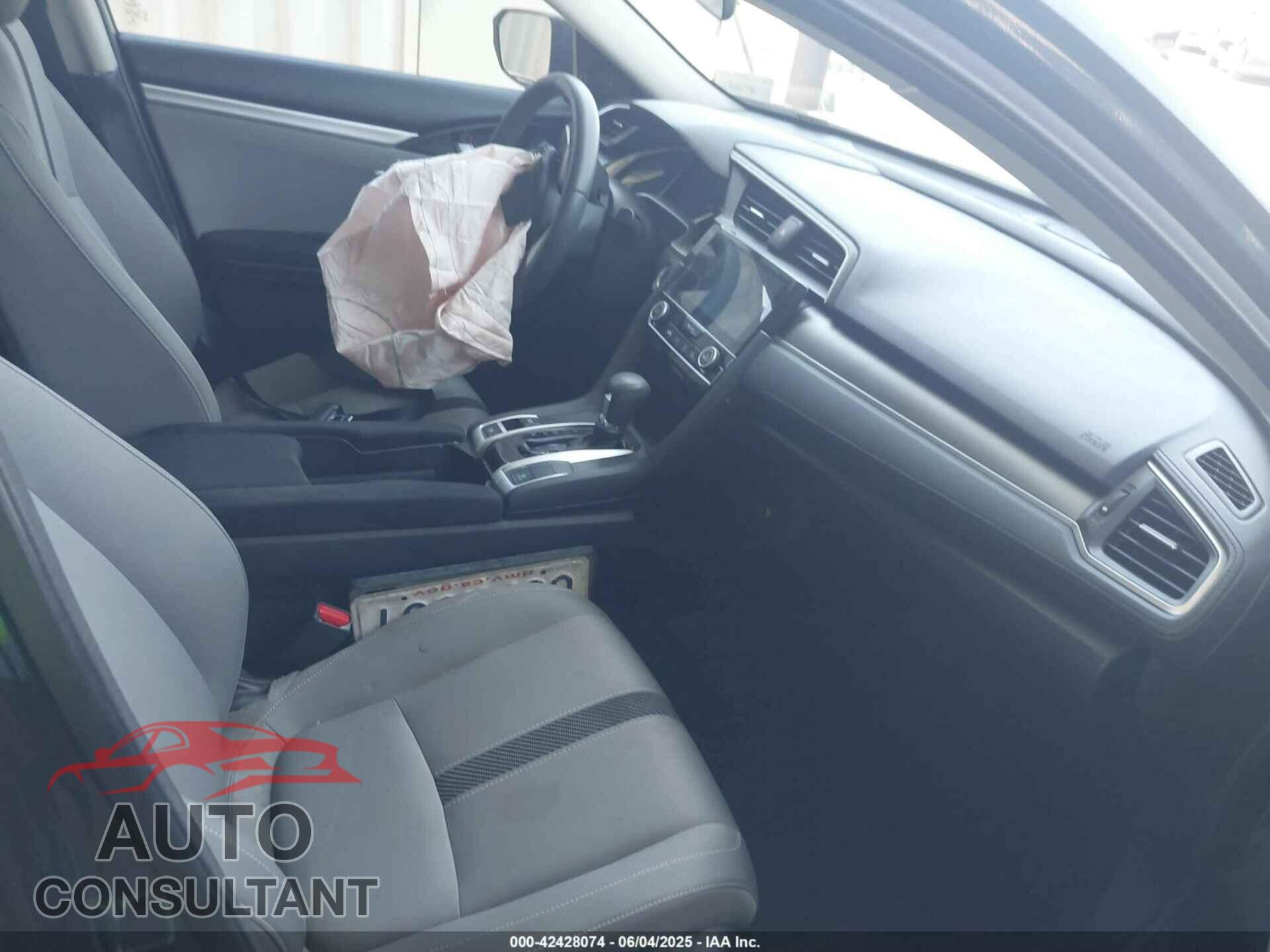 HONDA CIVIC 2018 - 19XFC2F74JE201720