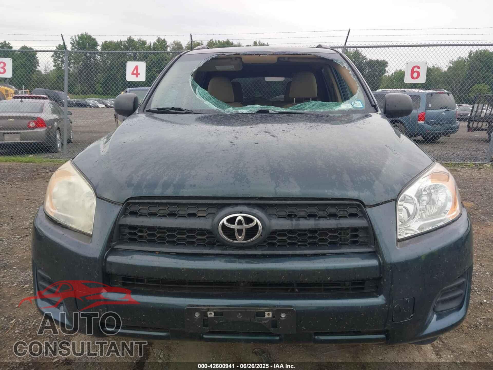 TOYOTA RAV4 2012 - 2T3BF4DV2CW266964
