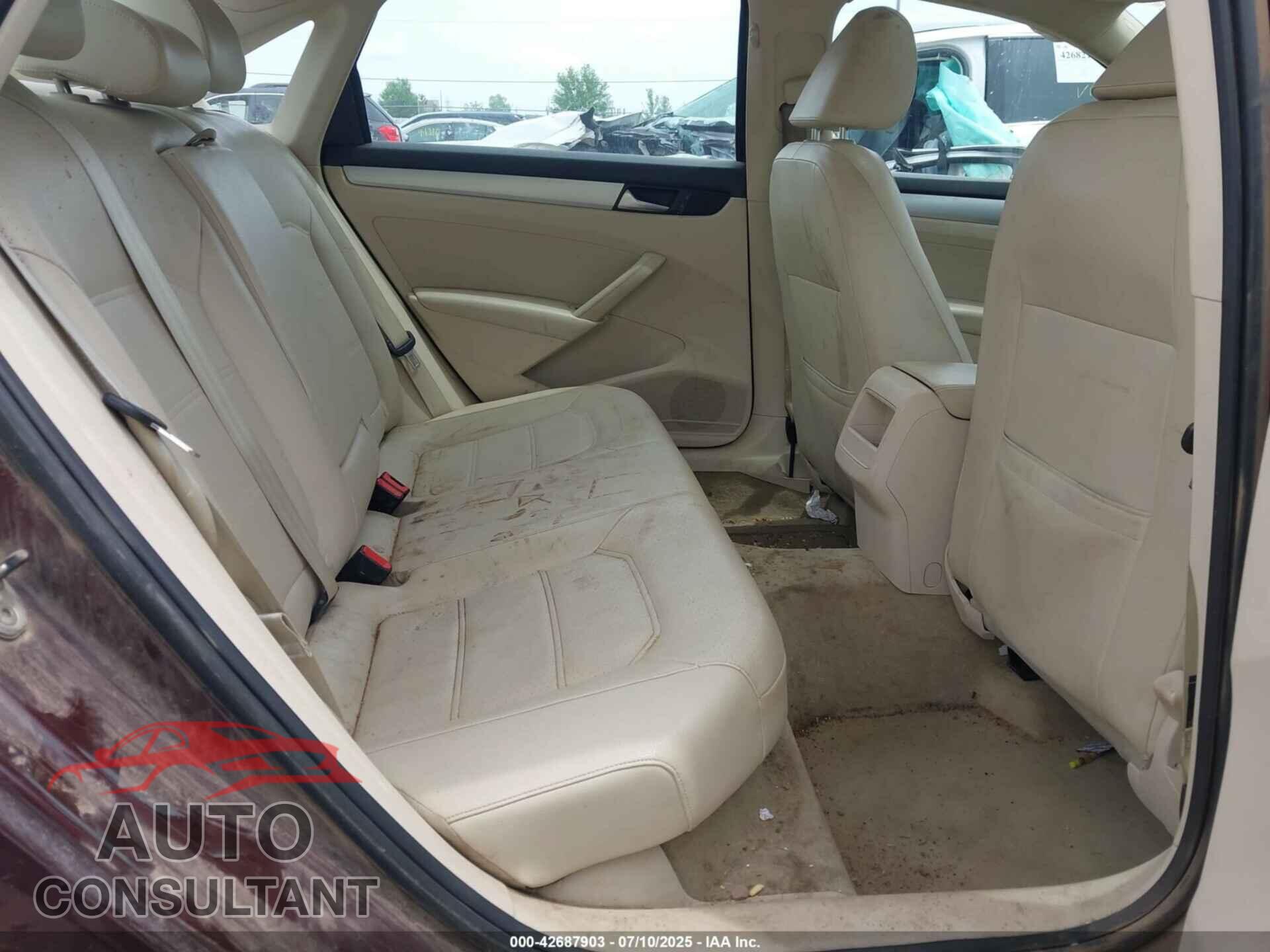 VOLKSWAGEN PASSAT 2012 - 1VWBN7A39CC053789