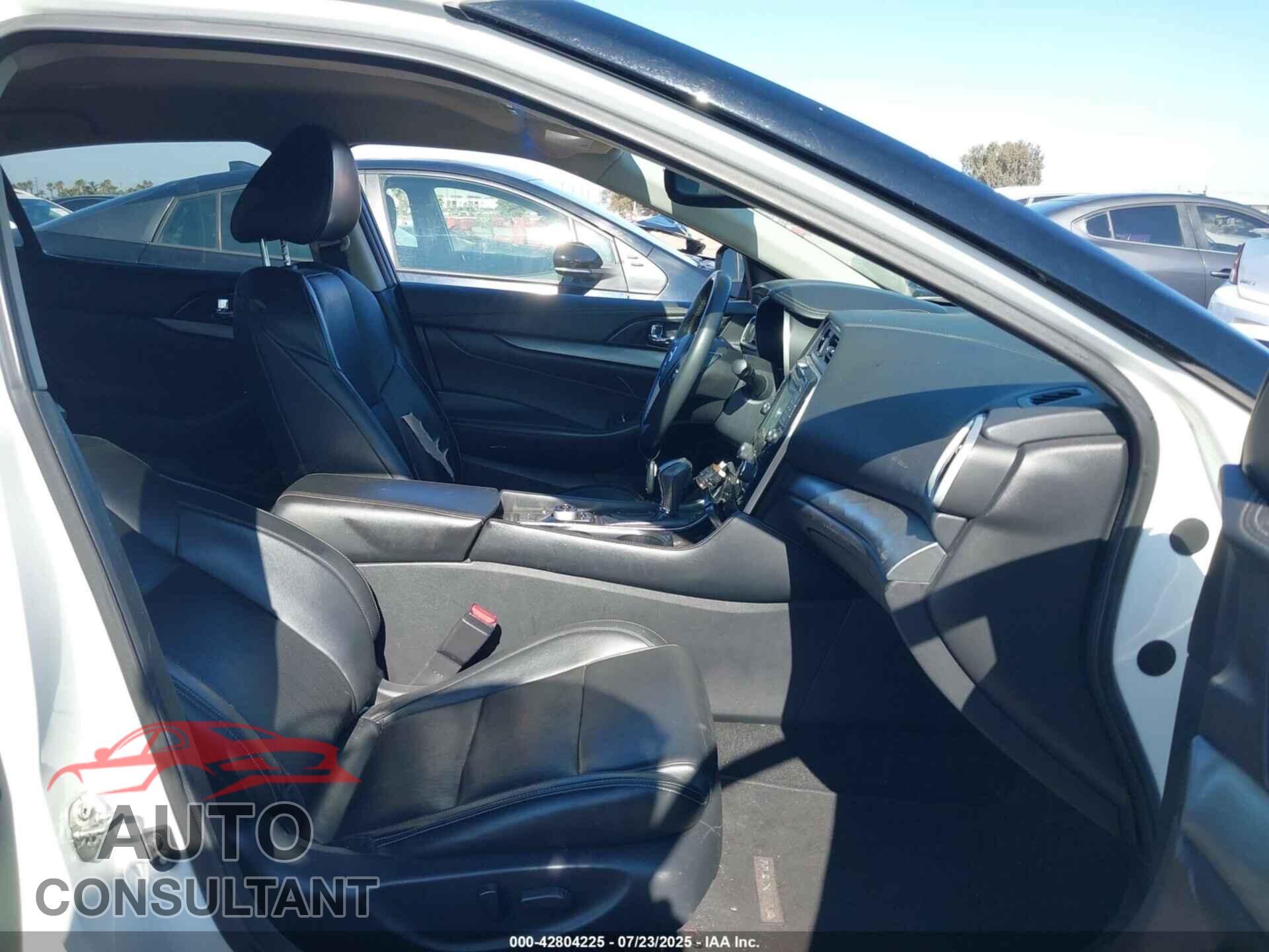 NISSAN MAXIMA 2018 - 1N4AA6AP9JC383085