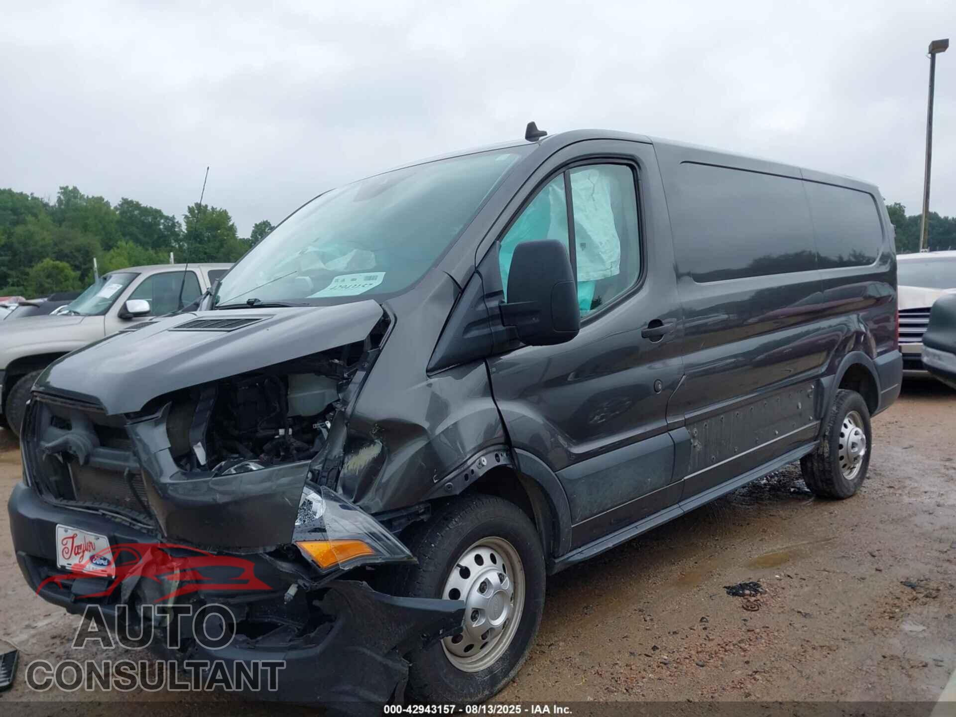 FORD TRANSIT-150 2020 - 1FTYE2YGXLKA67151