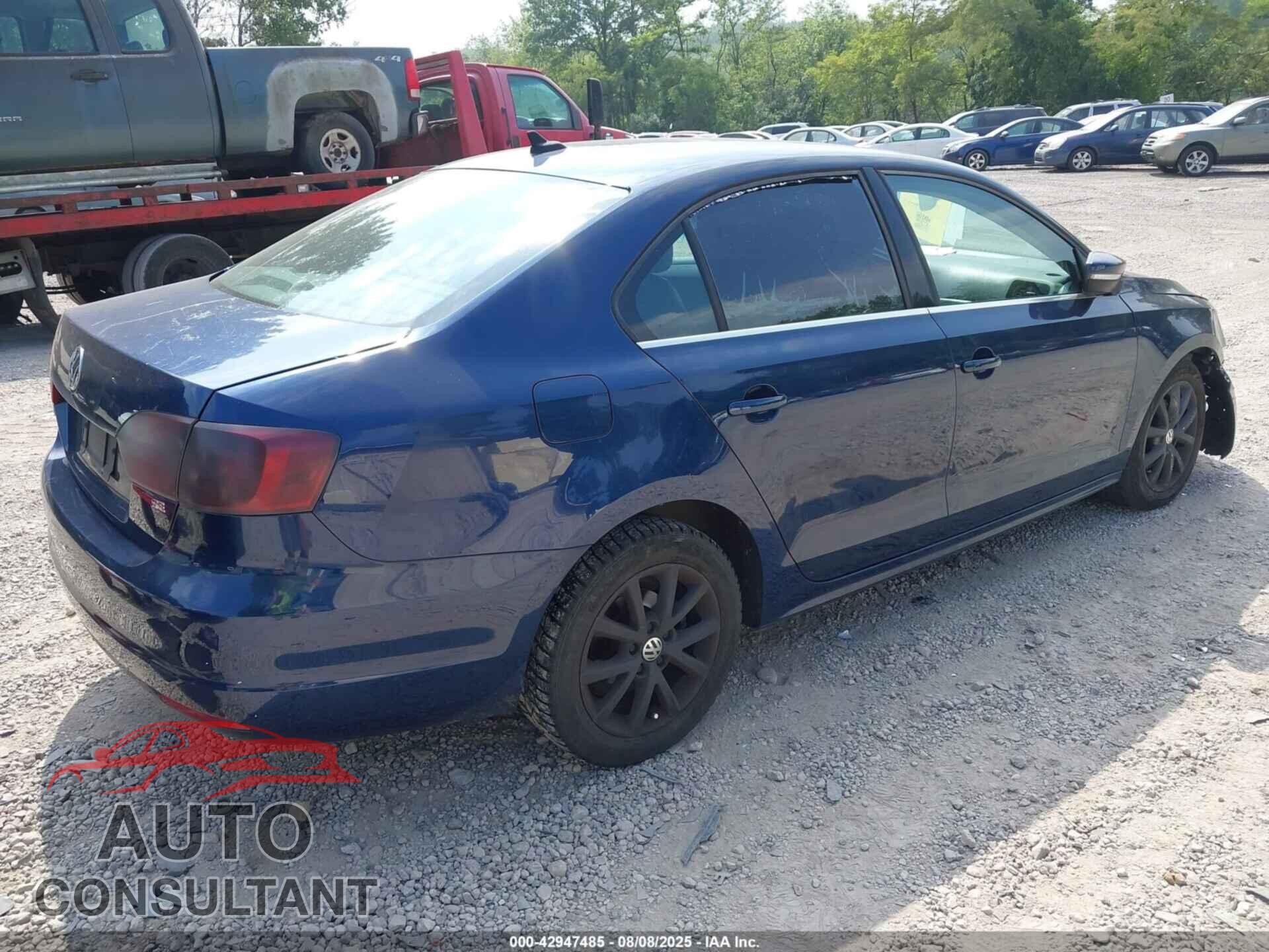 VOLKSWAGEN JETTA 2014 - 3VWD17AJ2EM210535