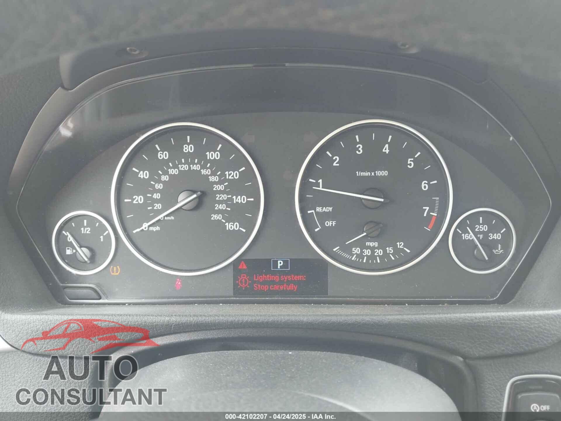BMW 320I 2018 - WBA8E1G56JNU92000