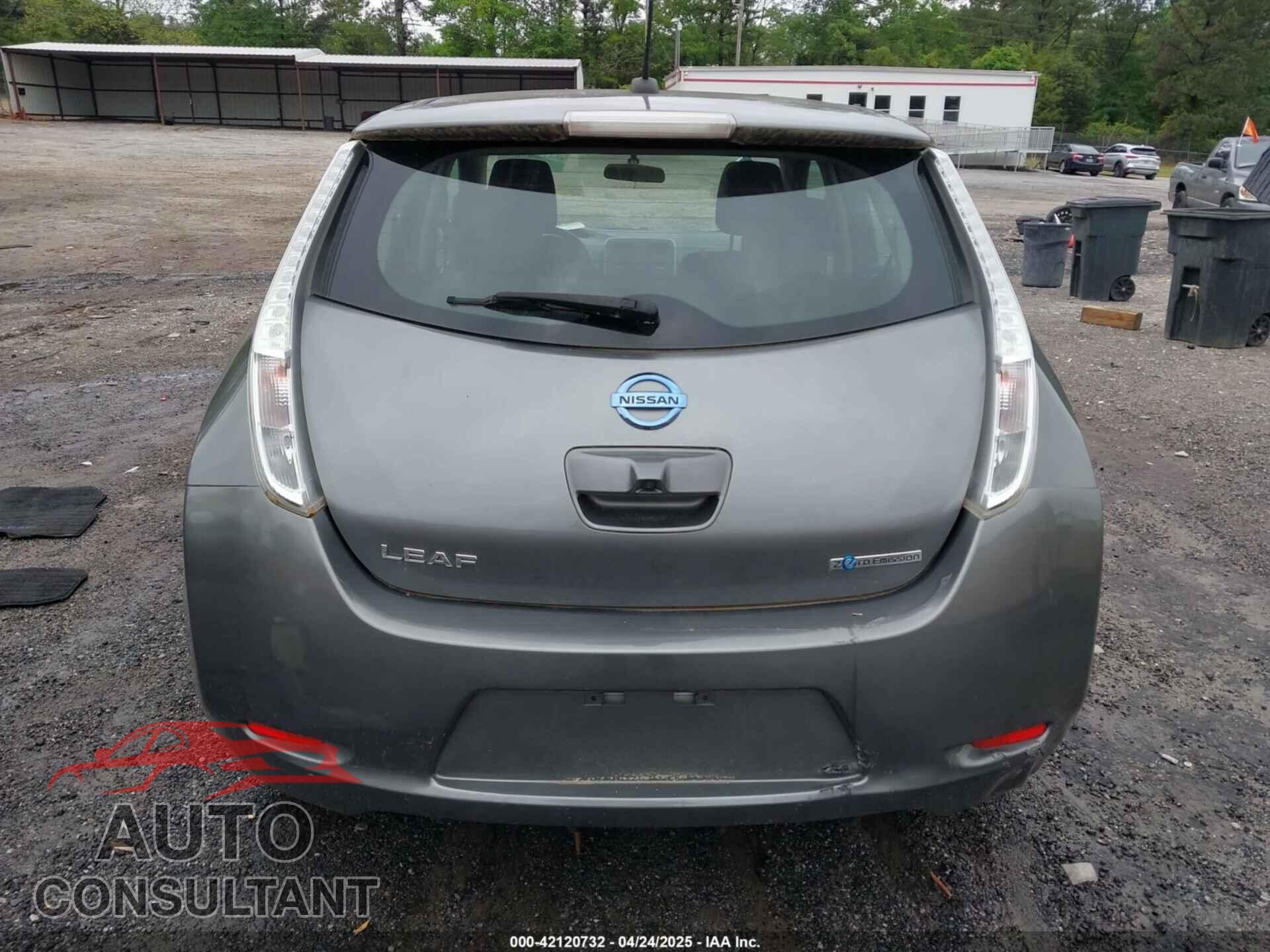 NISSAN LEAF 2015 - 1N4AZ0CP5FC334377