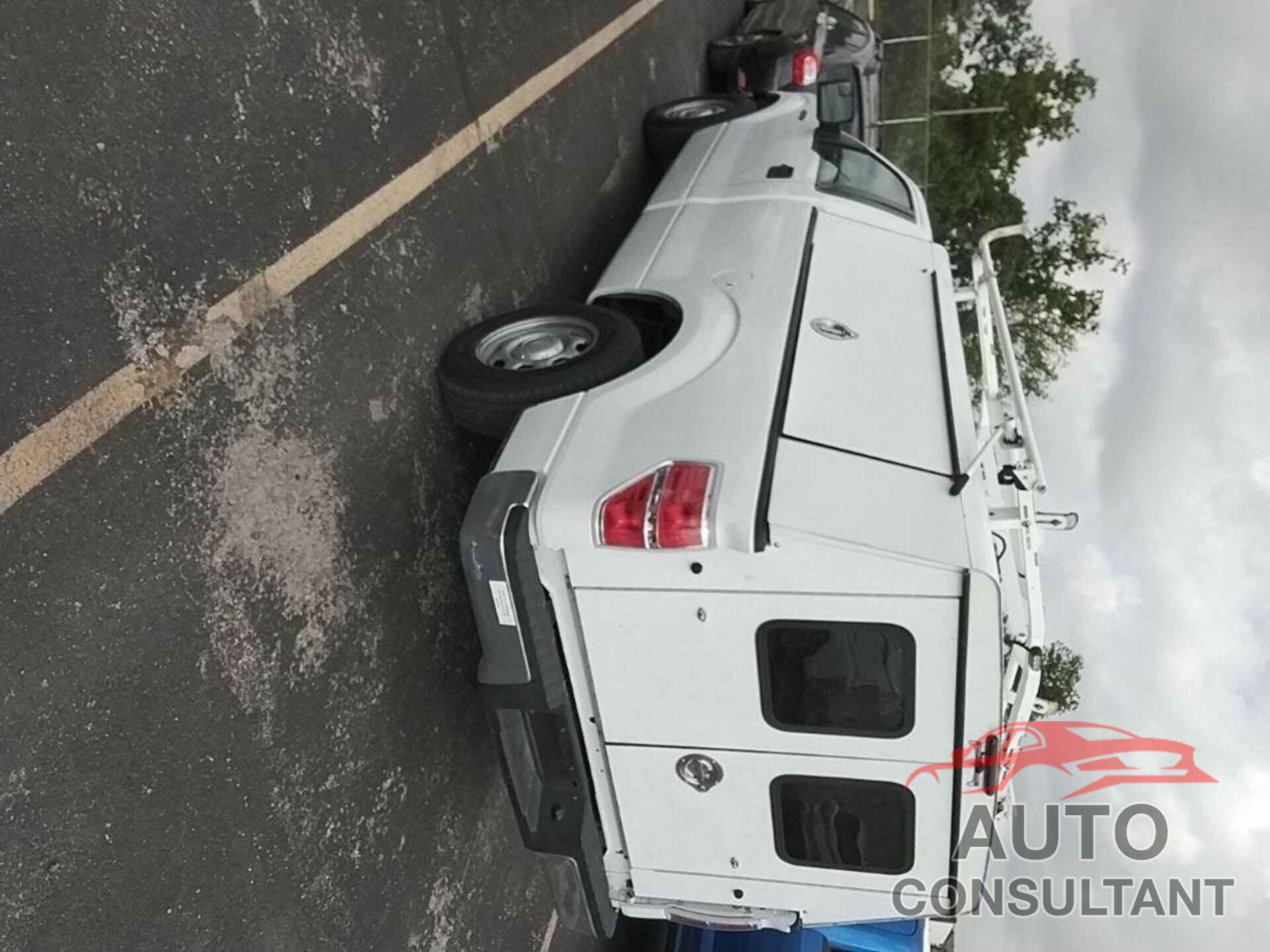 FORD F150 2013 - 1FTMF1CM7DKF43201