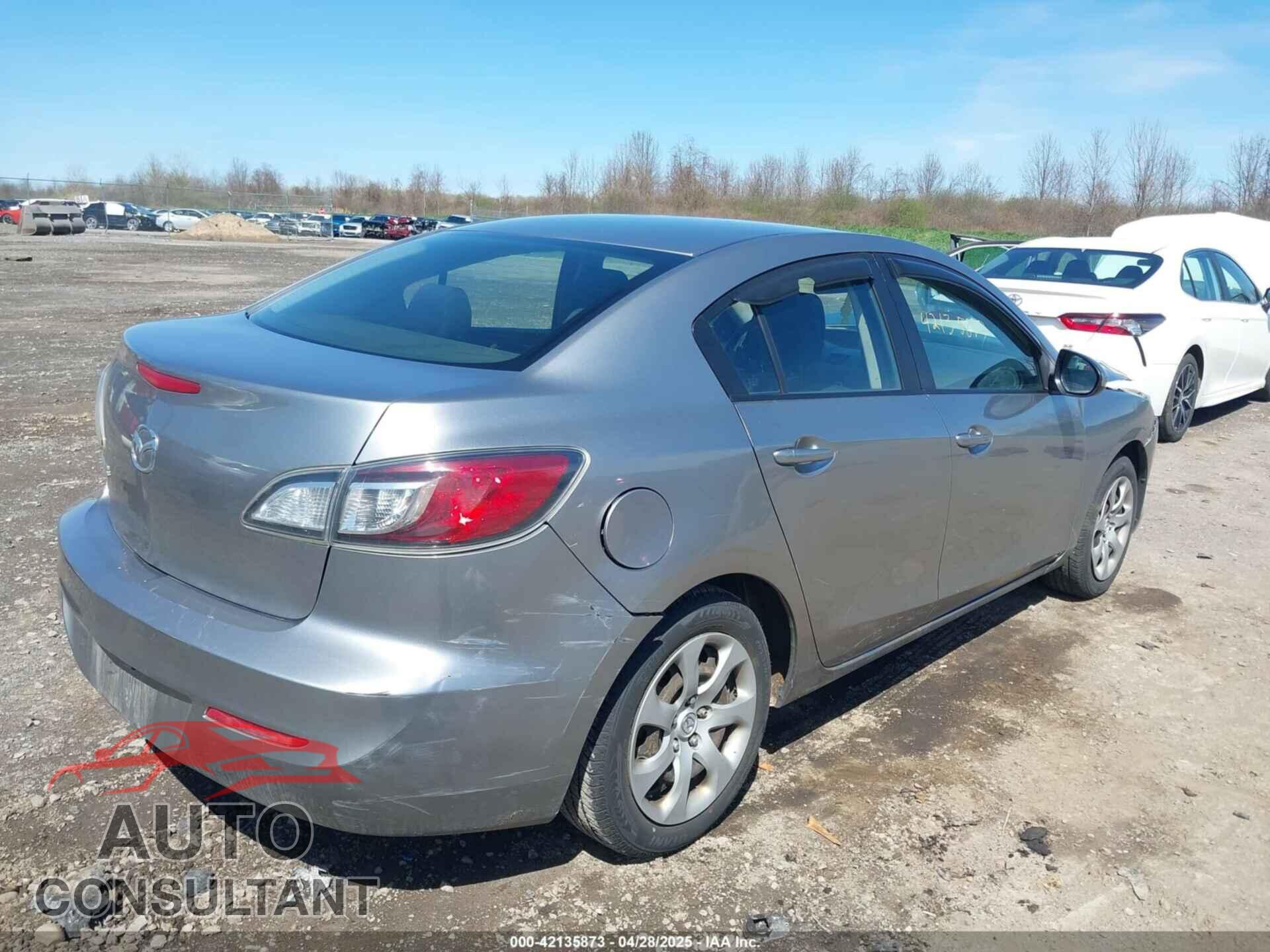 MAZDA MAZDA3 2012 - JM1BL1UG4C1538602
