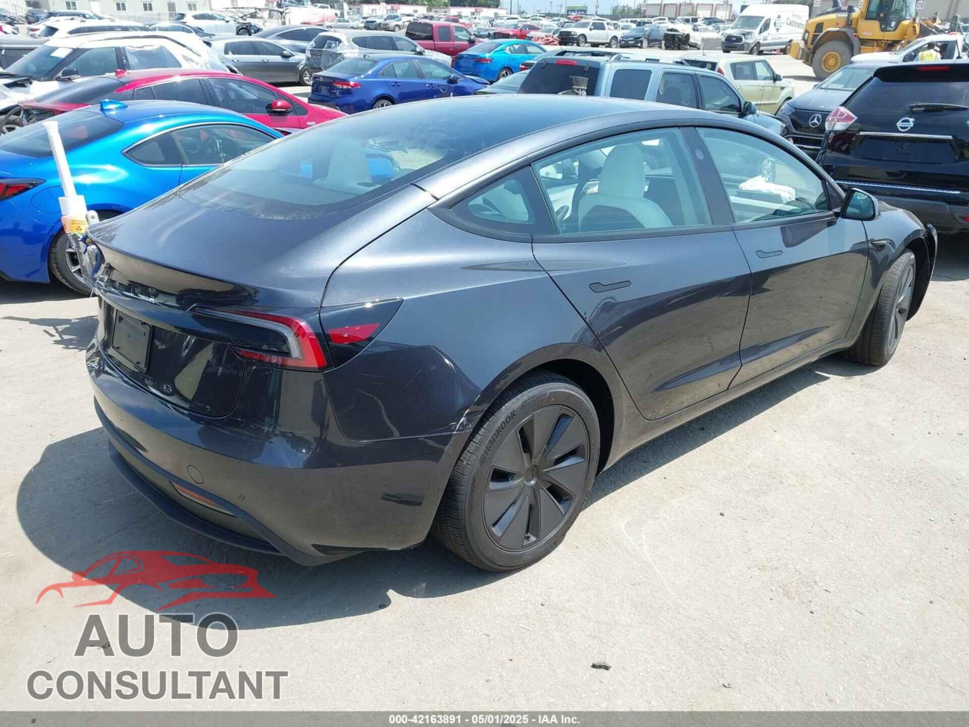 TESLA MODEL 3 2025 - 5YJ3E1EAXSF983053